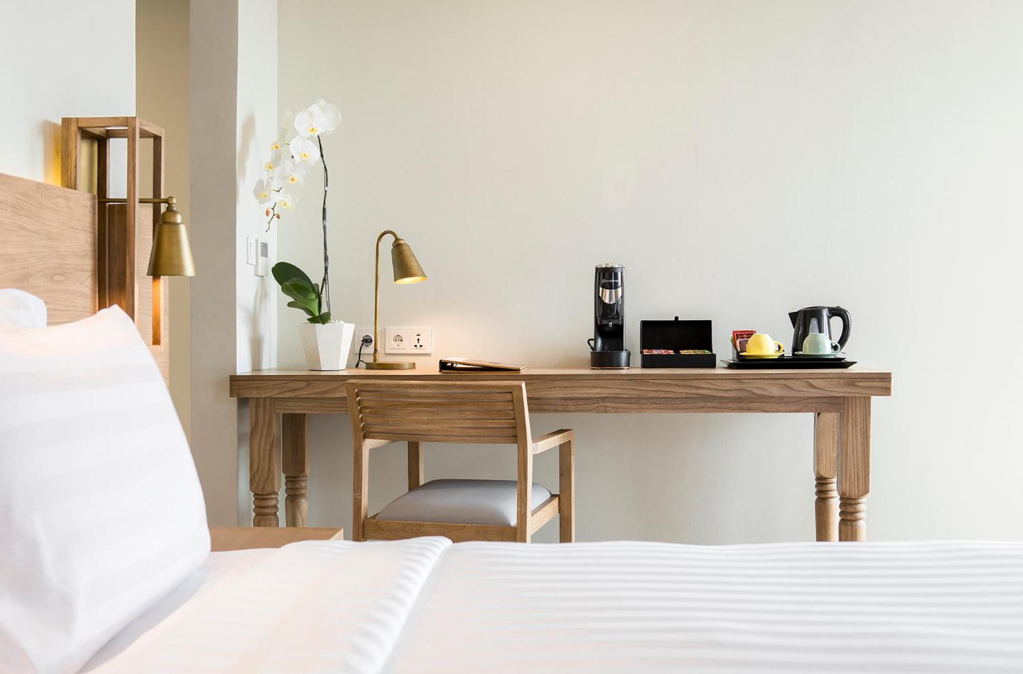 One Bedroom Balcony Suite with 20% F&B Disc (exclude alcohol)