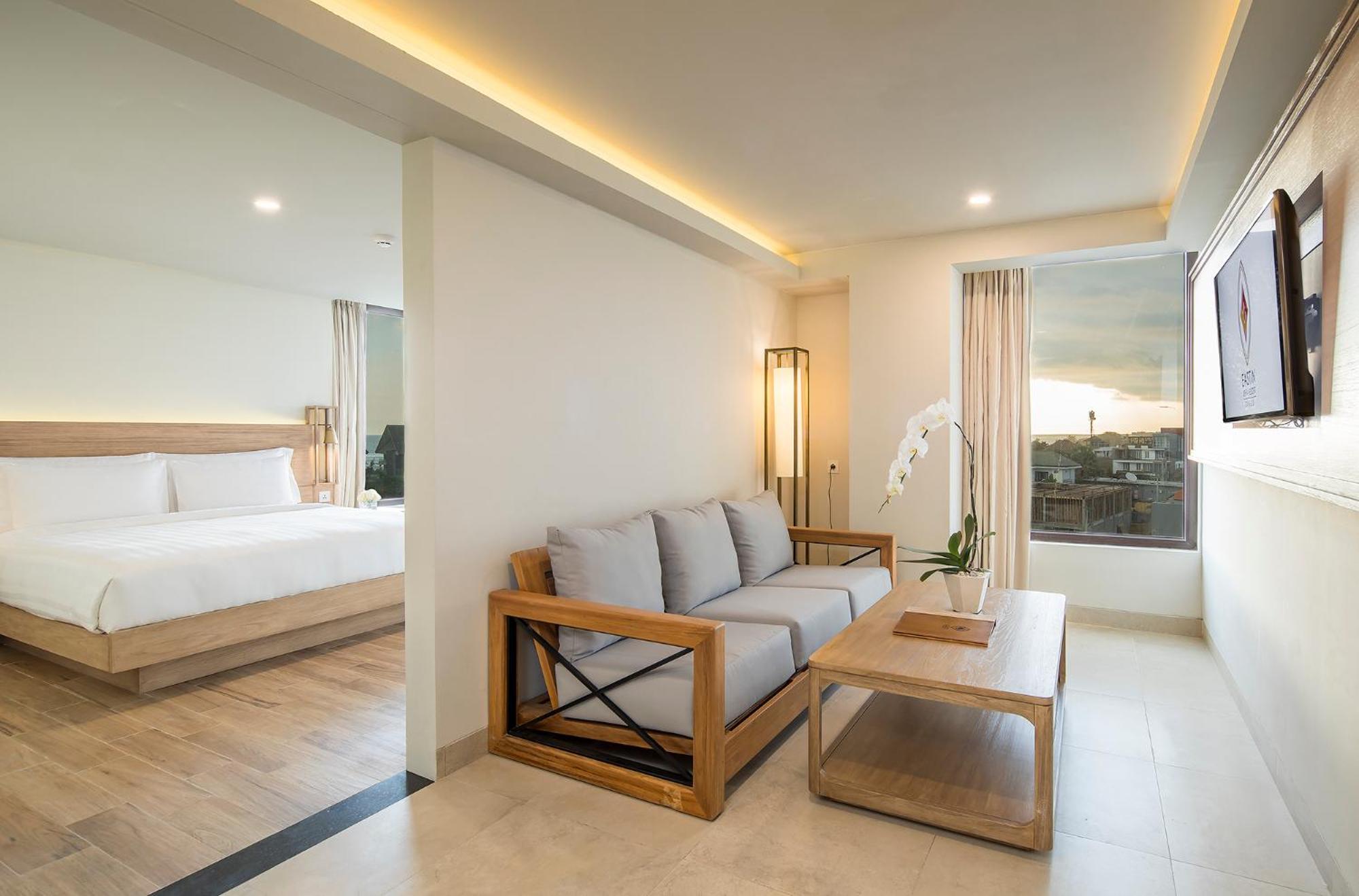 One Bedroom Suite with 20% F&B Disc (exclude alcohol) thumbnail 6