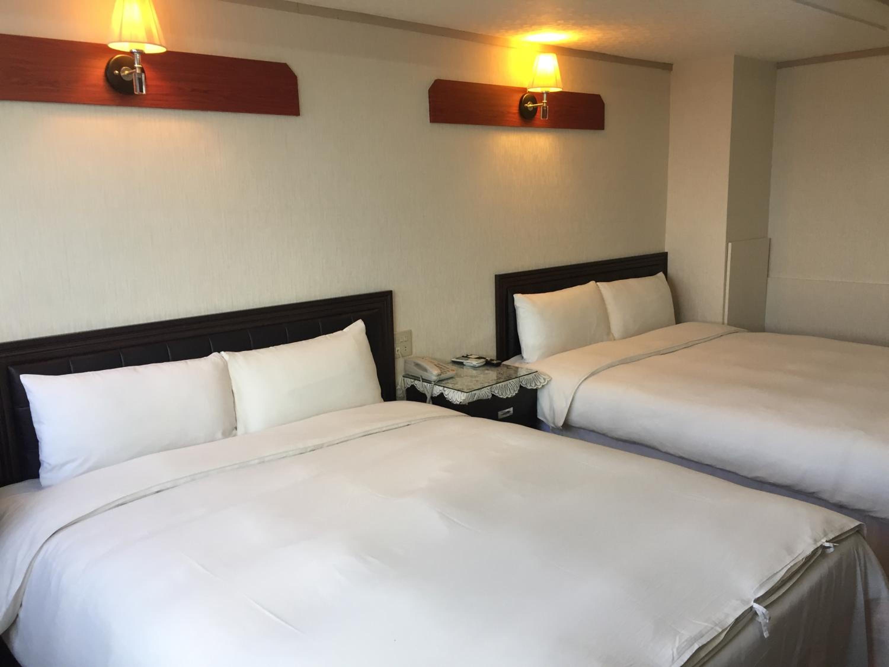 Standard Twin Room photo 1