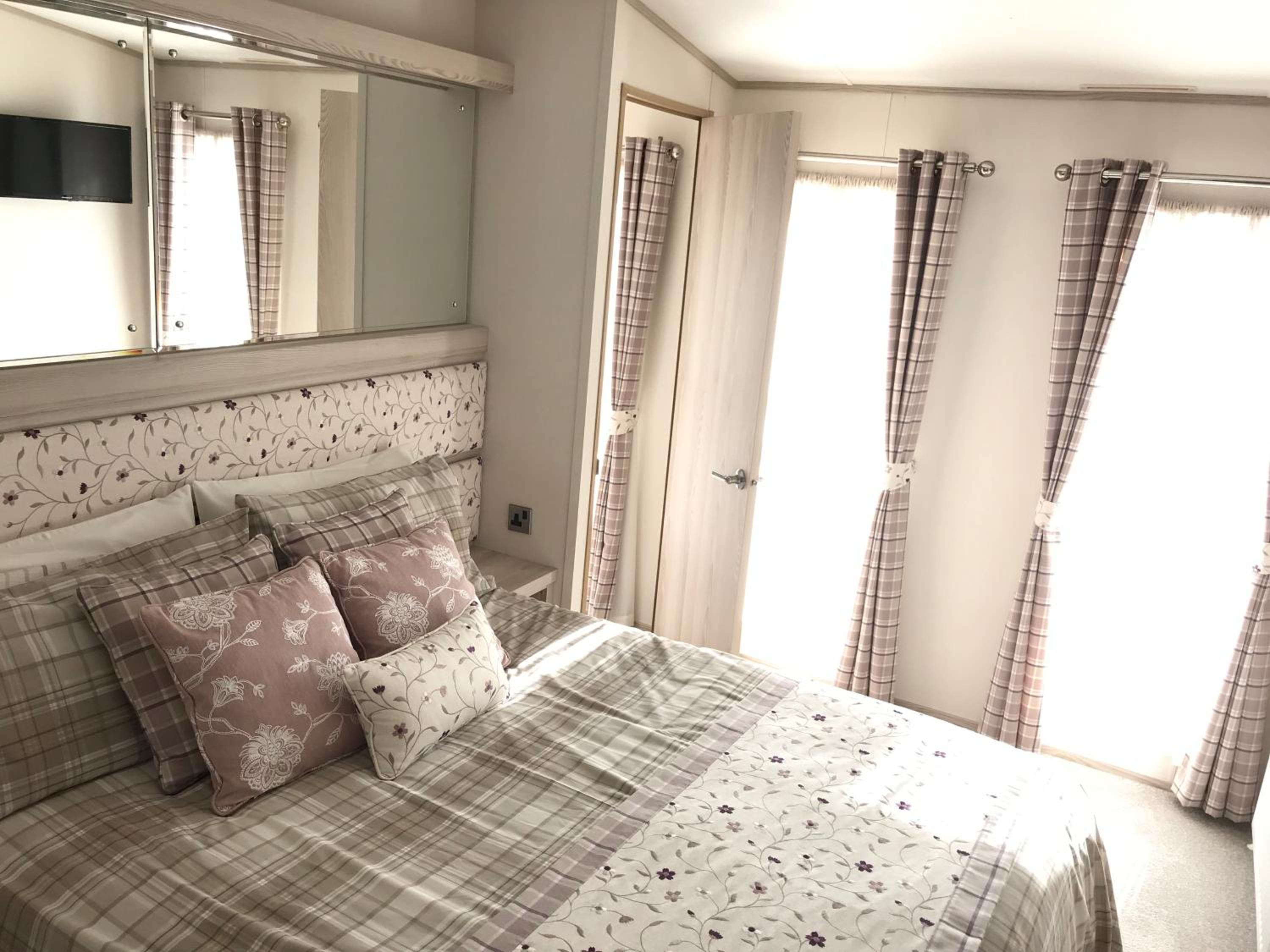 Linwood Luxury Lodge