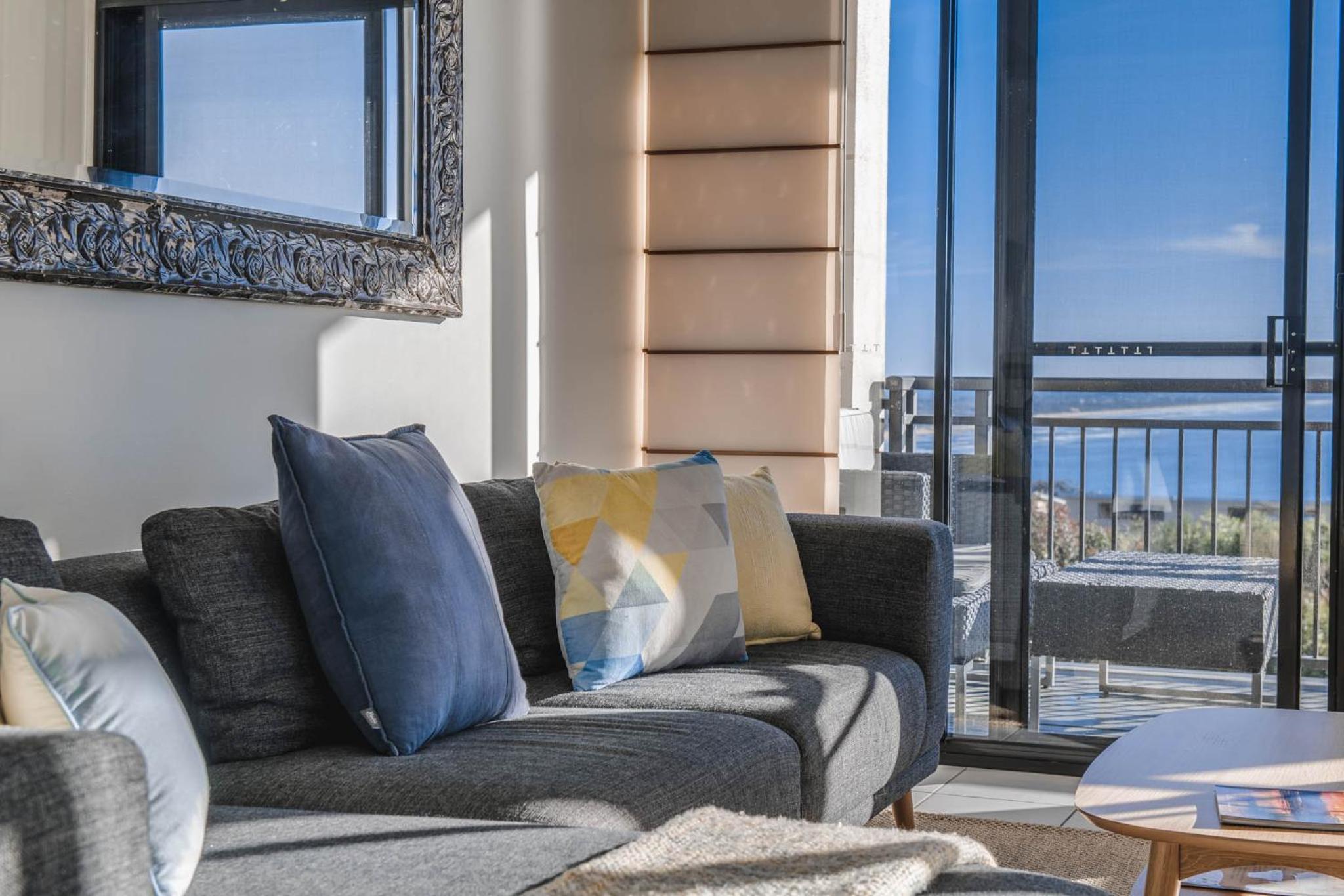 Villa with Sea View - Photo 14