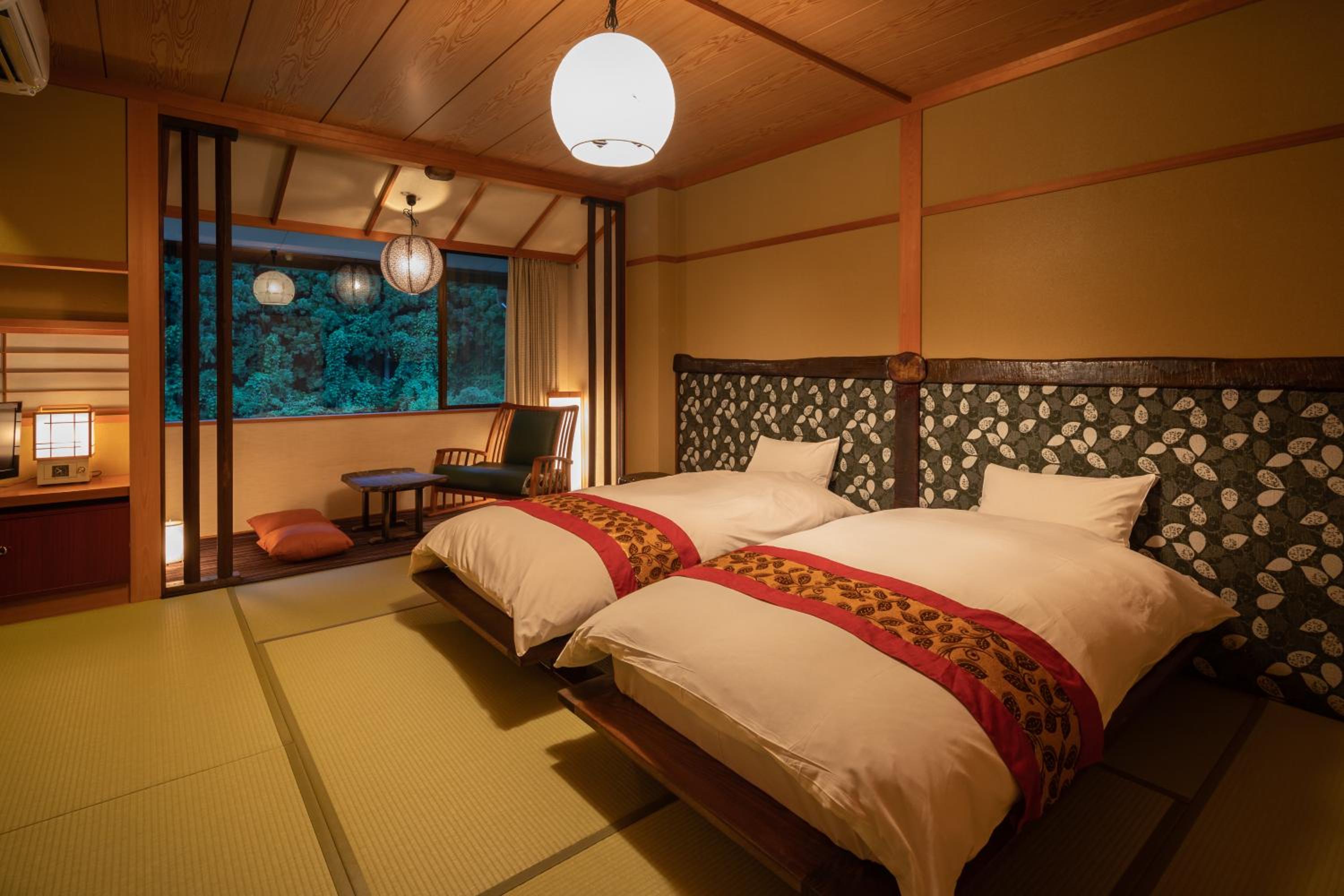 Japanese Twin Room - Non-Smoking photo 2
