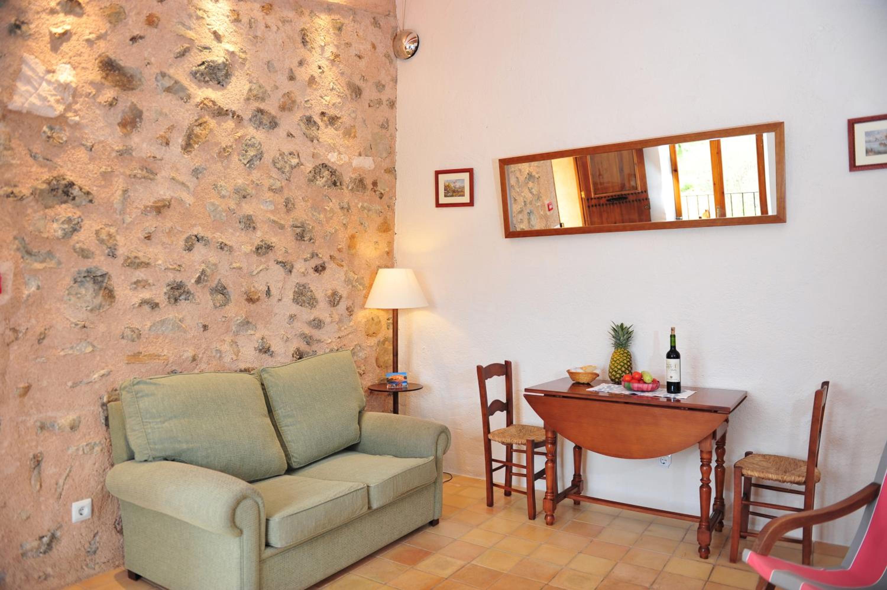 Es Pis: Apartamento de un dormitorio superior (2 adultos + 1 niño)