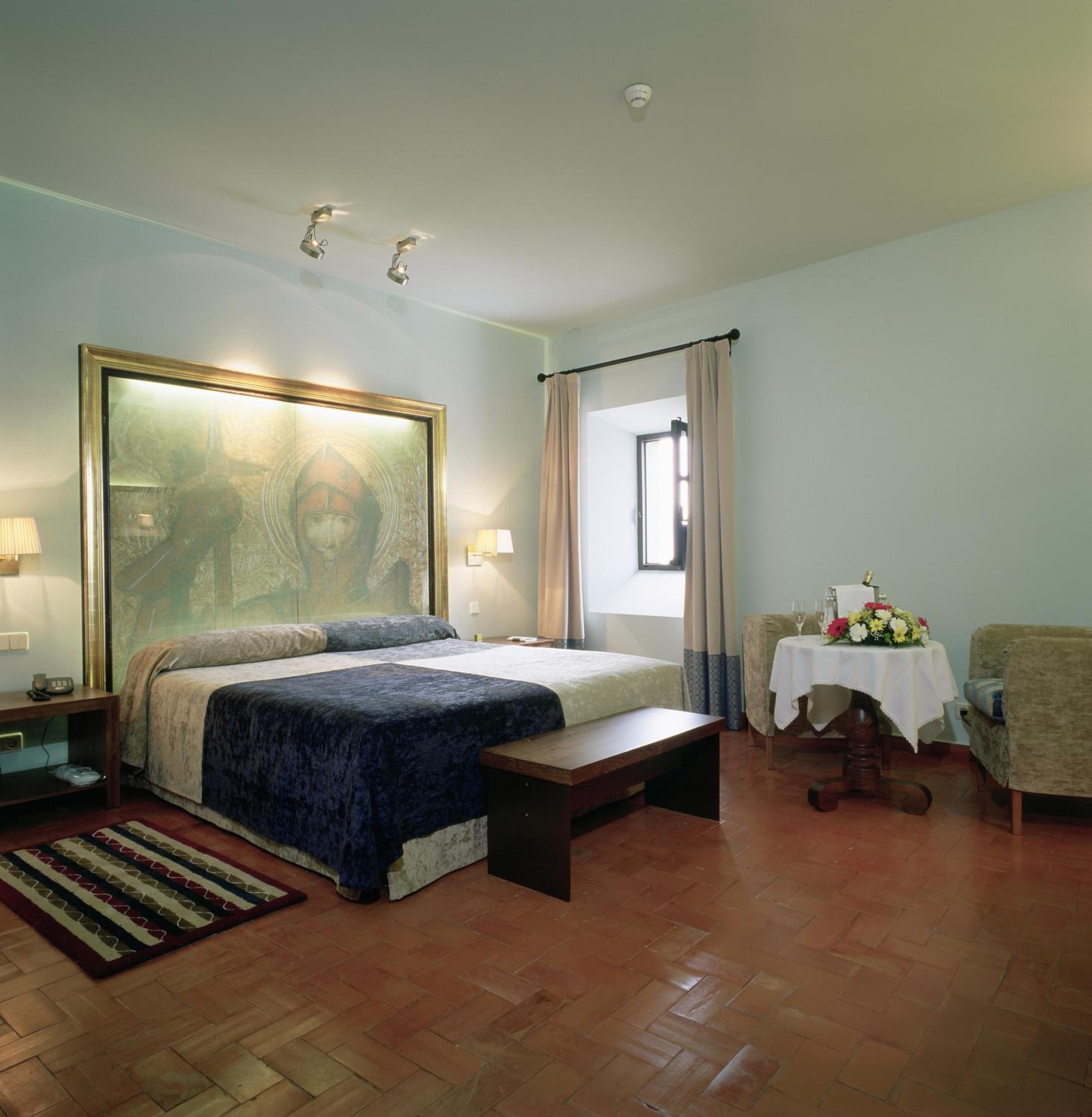 Double or Twin Room with Extra Bed (2 Adults + 1 Child) - Photo 1