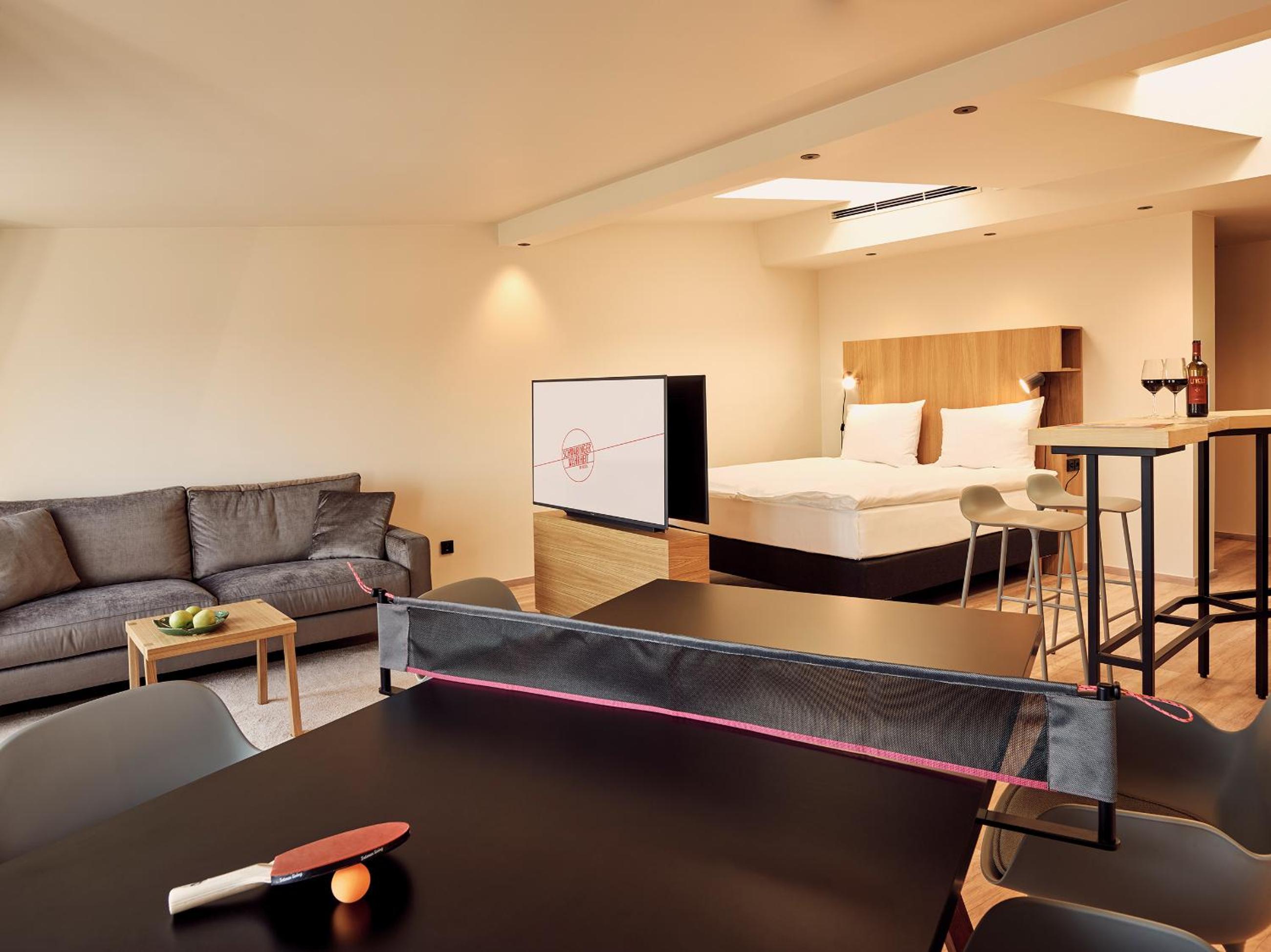 Deluxe Suite