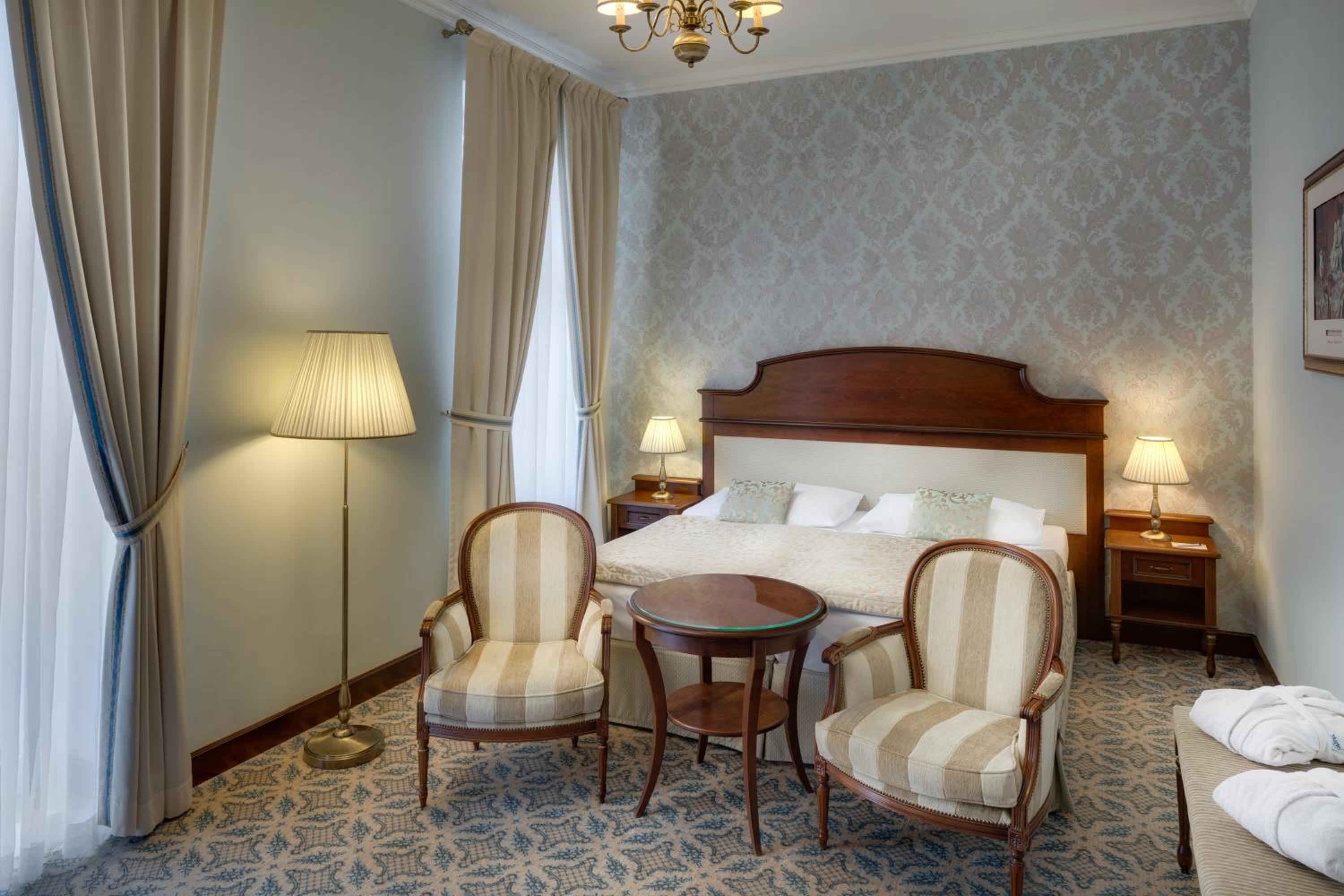 Maria Deluxe Double or Twin Room with Wellness and Fitness Access - Photo 3
