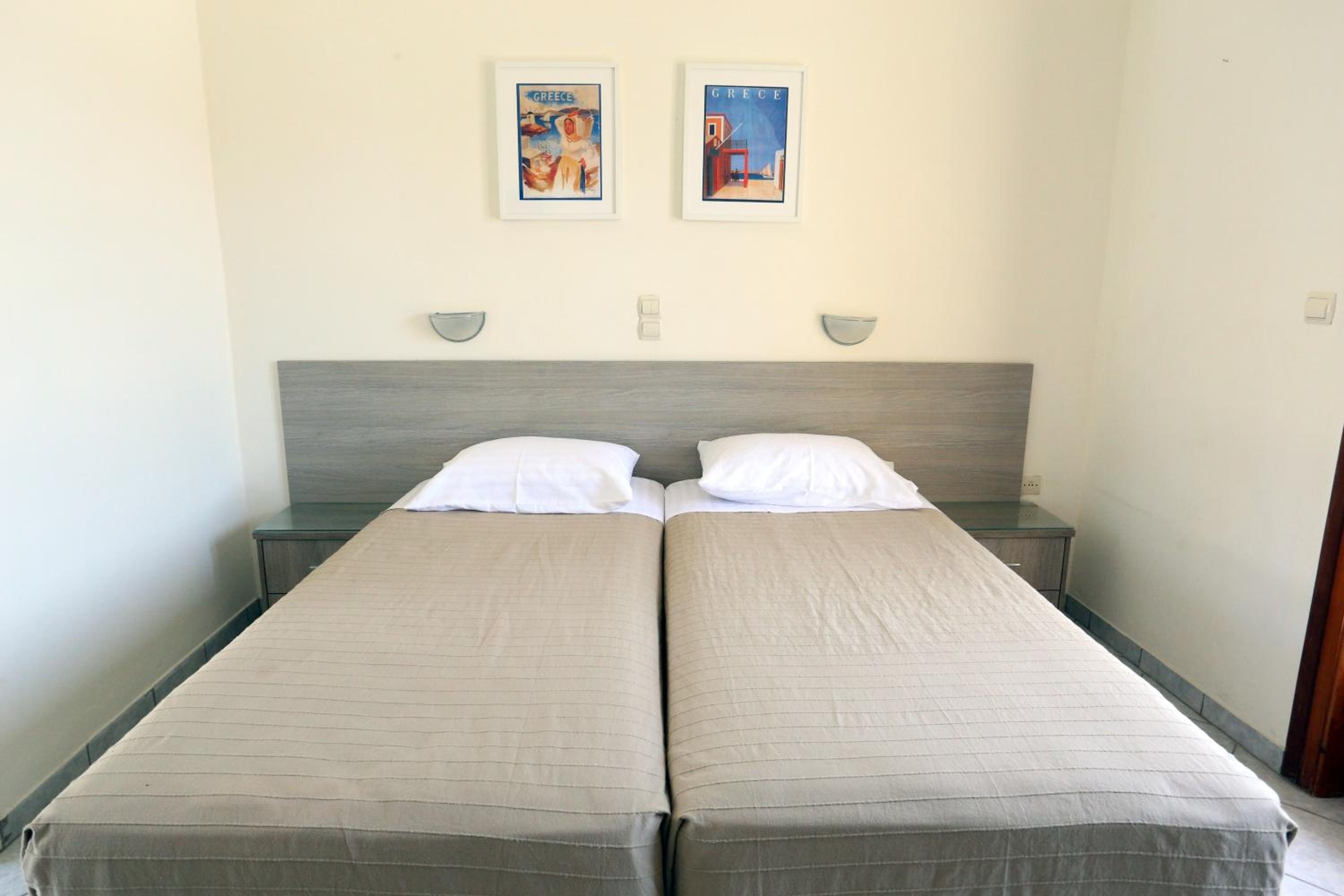 Twin/Double Room - Photo 3