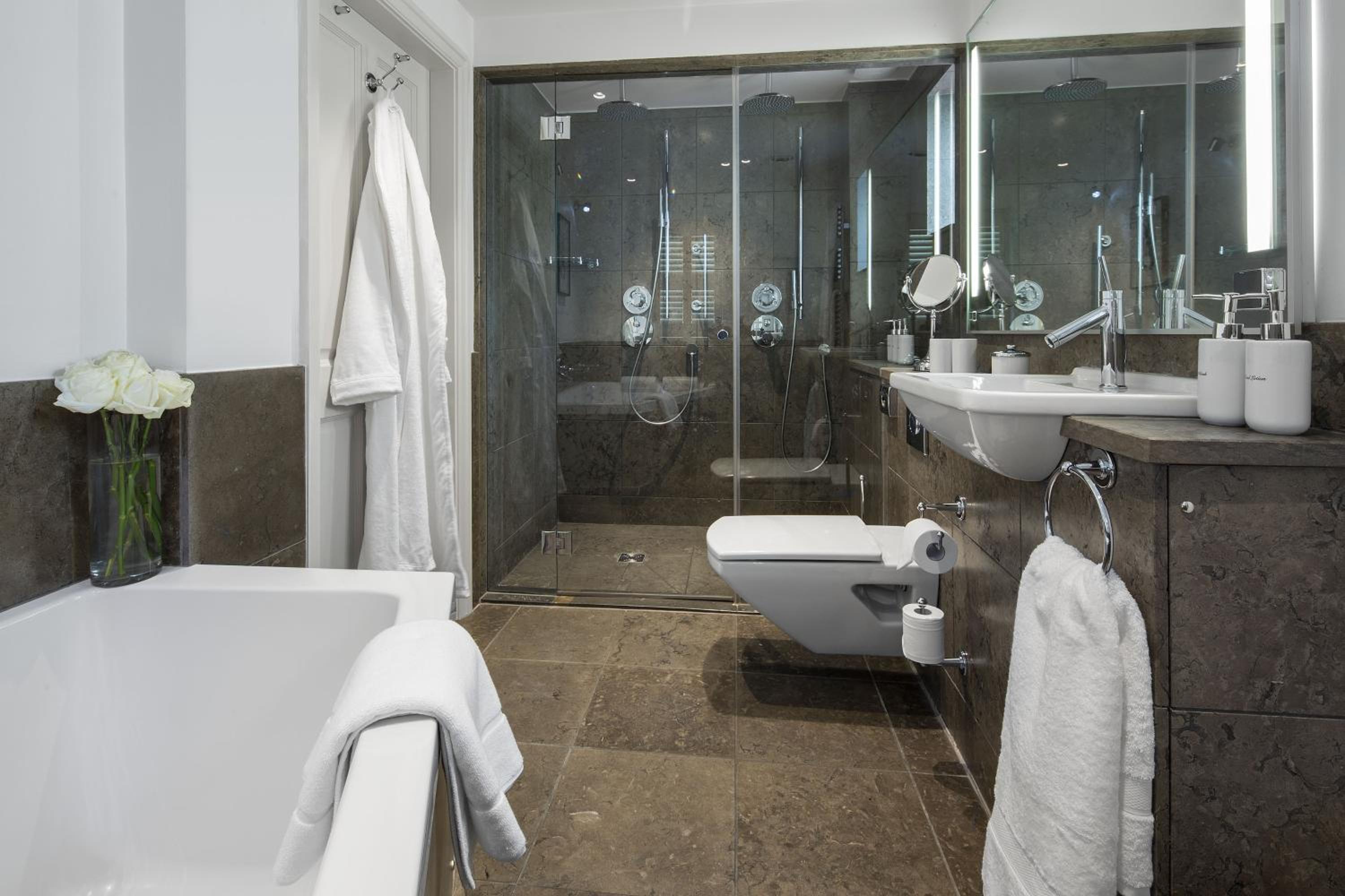 Luxury Room - Photo 4