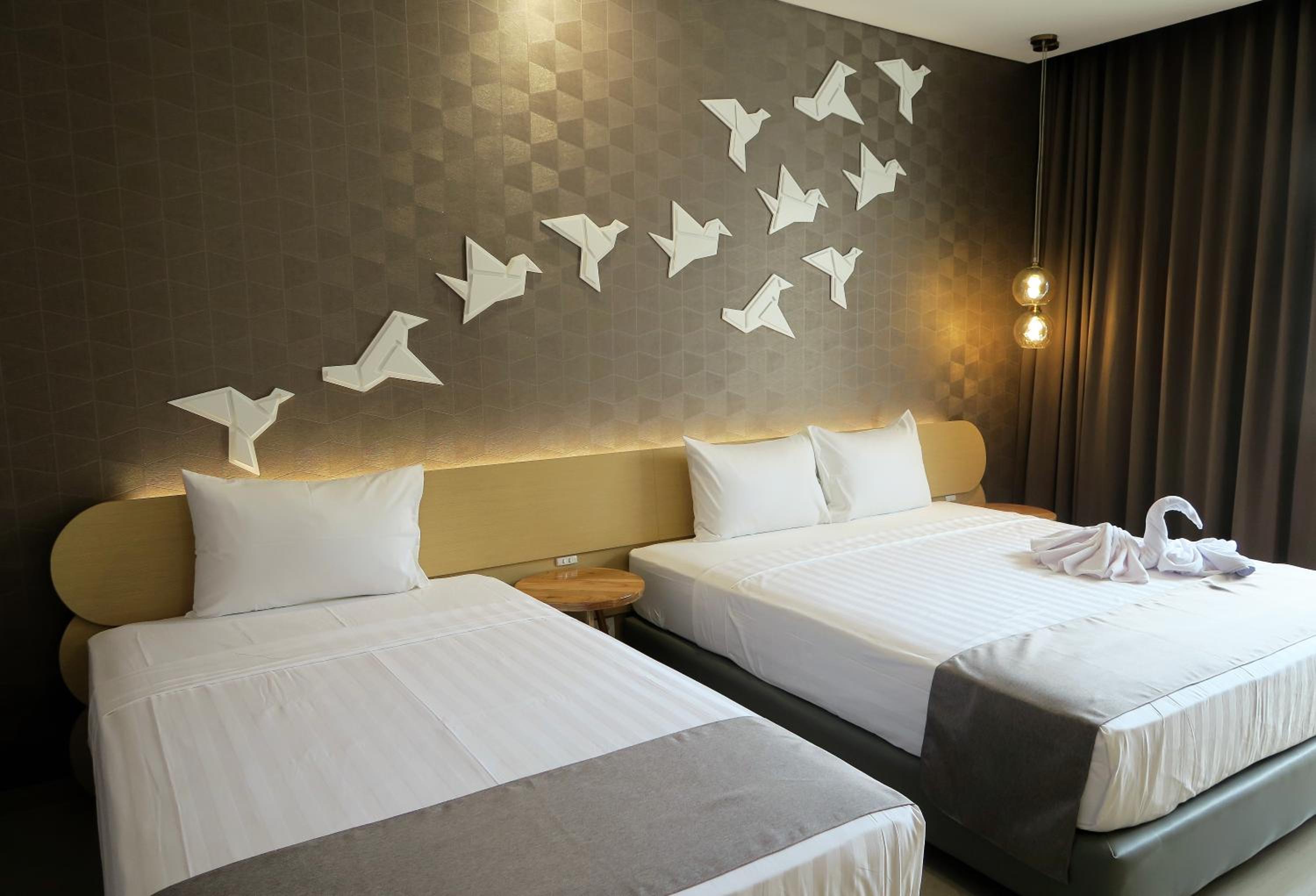 Deluxe Triple Room photo 3