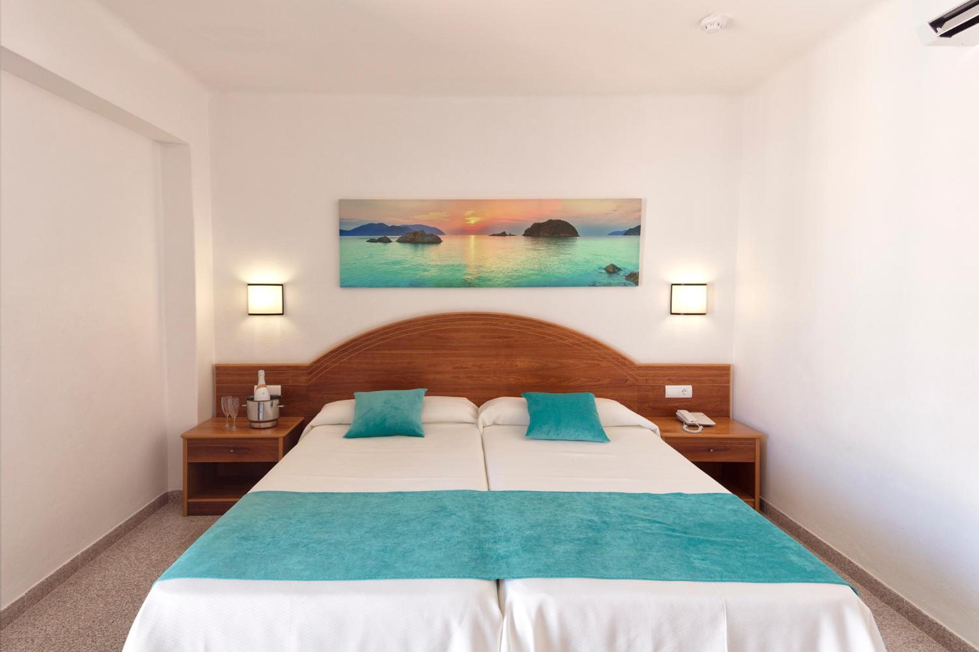 Habitación Doble o Twin con Vista a la Ciudad