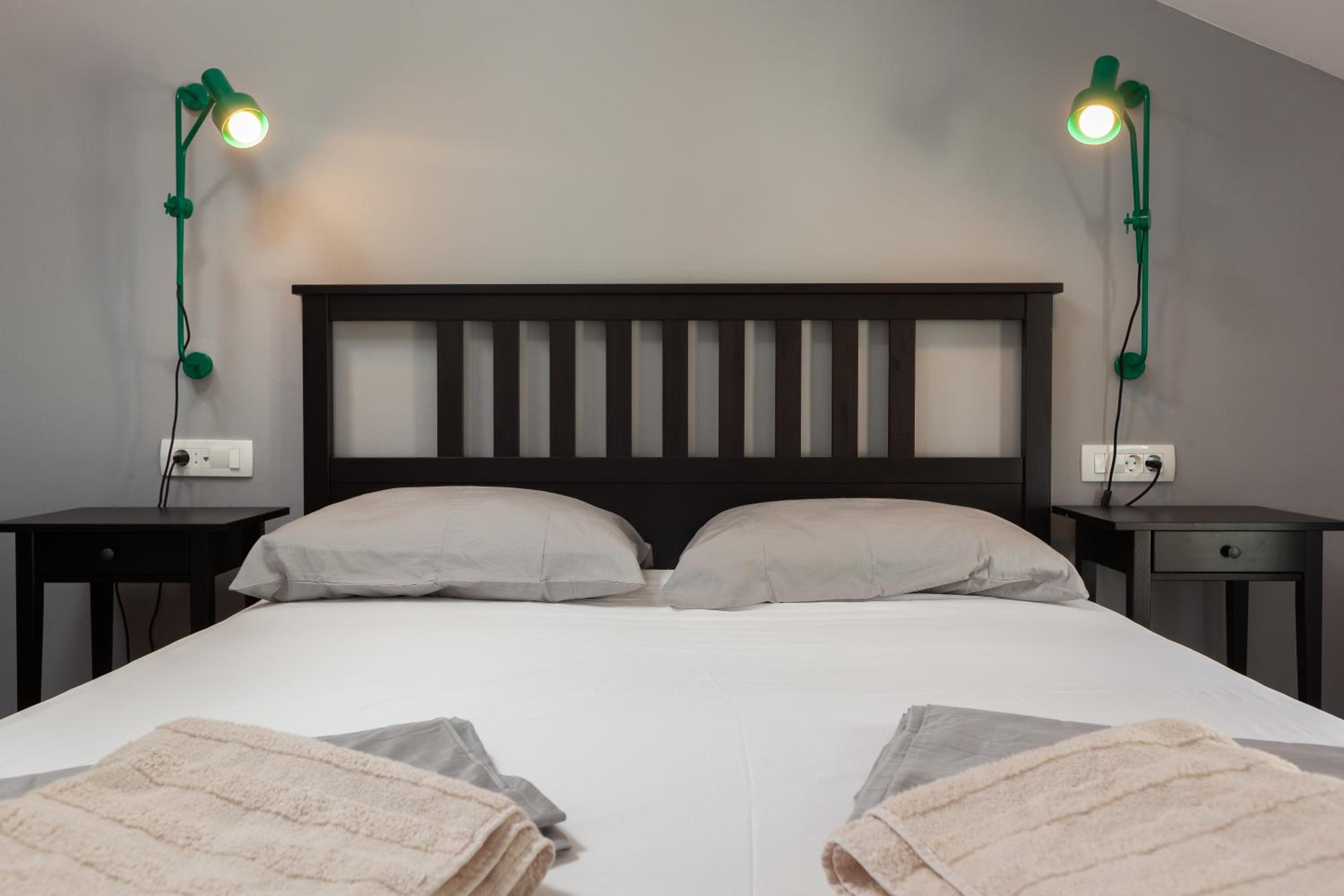 Deluxe Double Room with Balcony - Photo 2