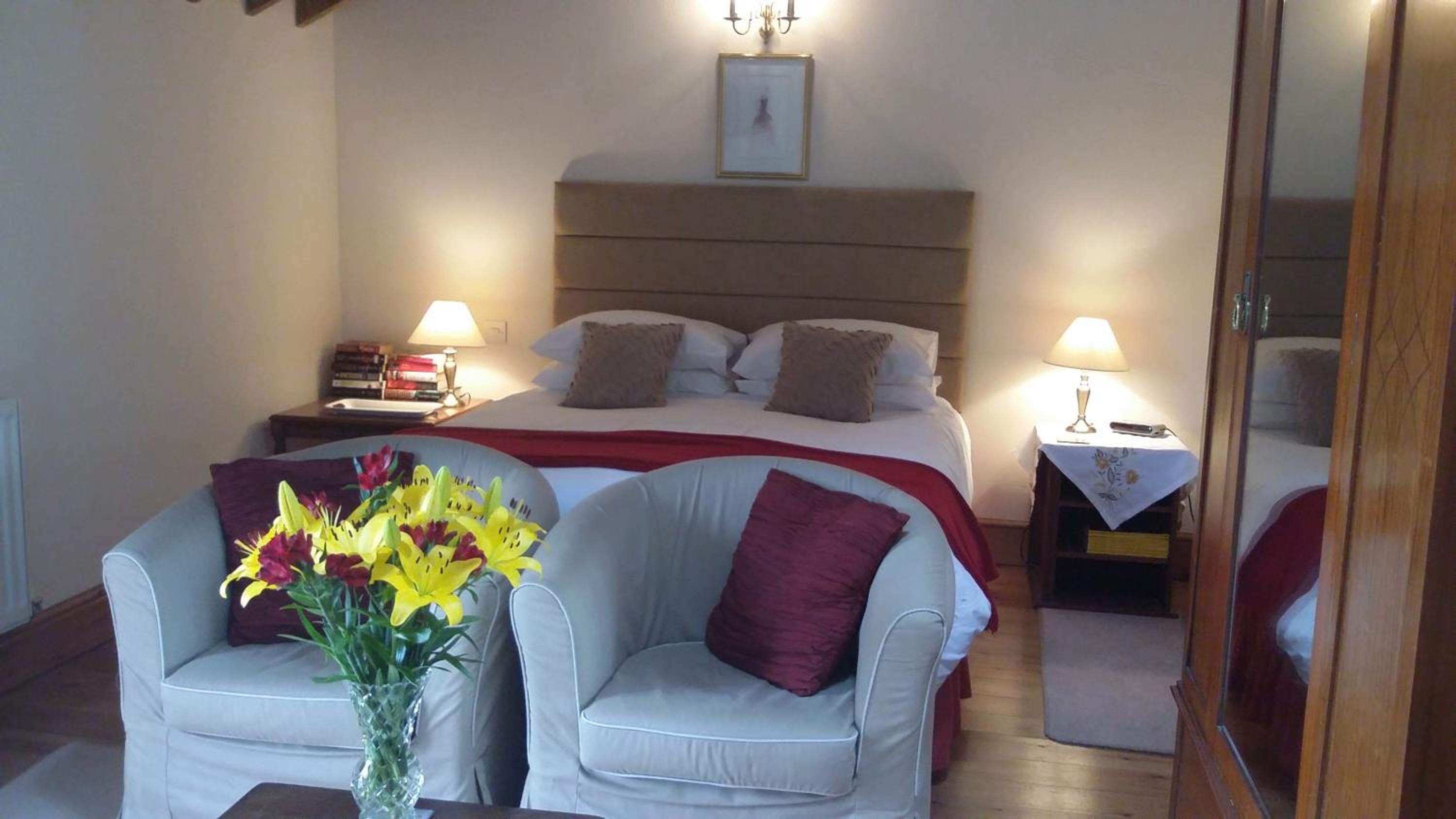 Deluxe King Room photo 2
