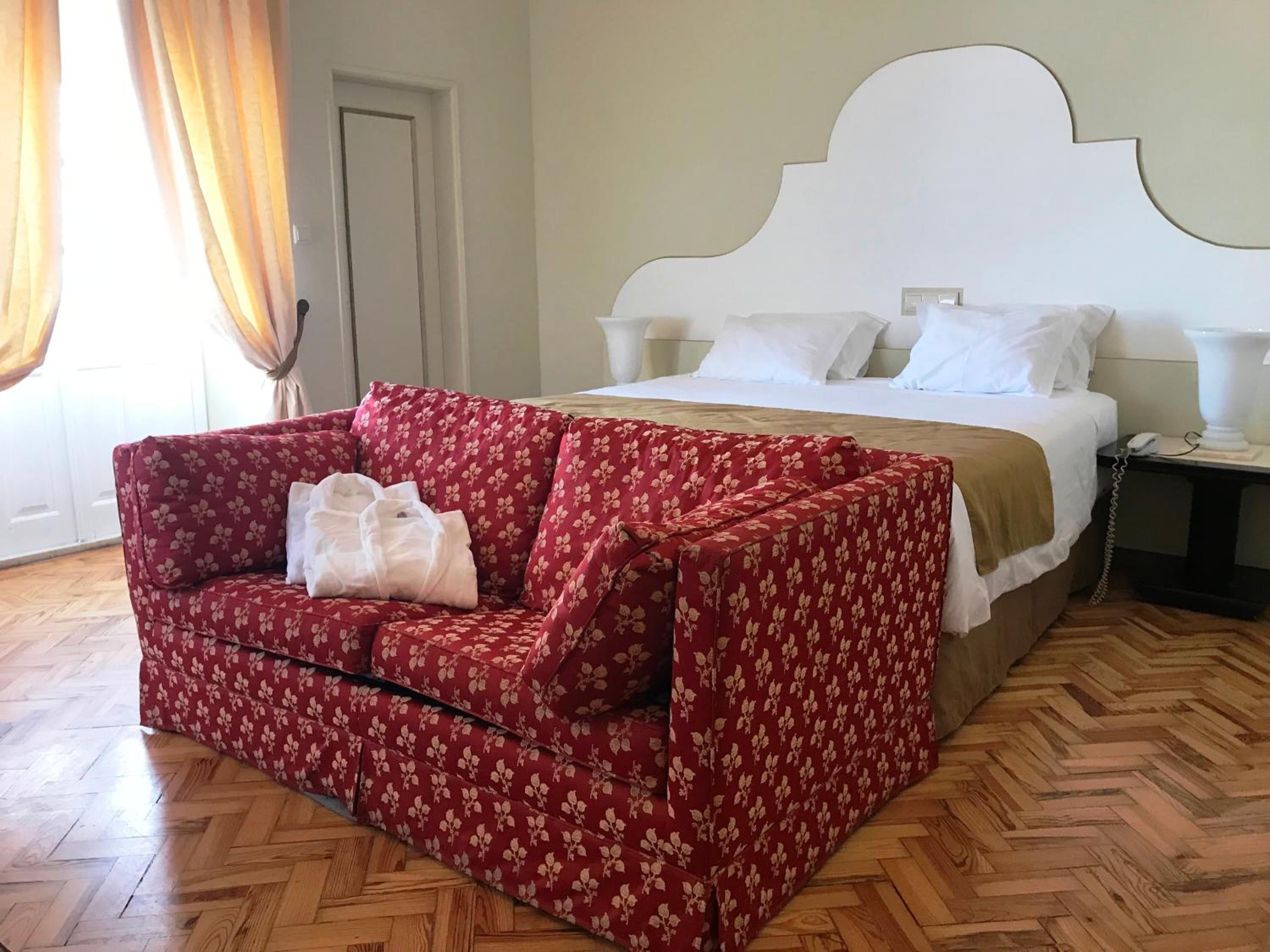 Superior Double or Twin Room - Photo 1