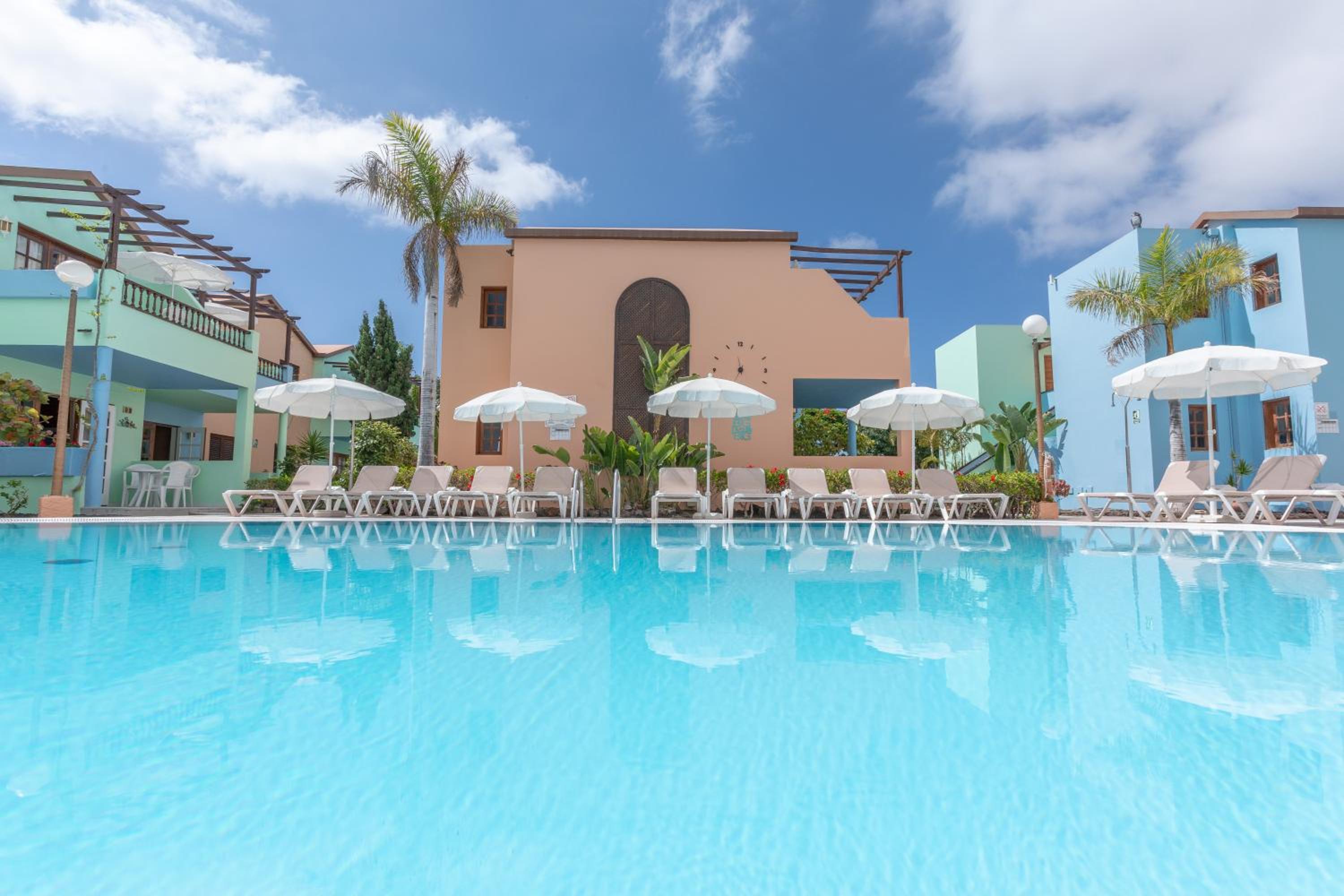Pool View Apartment  - Photo 3
