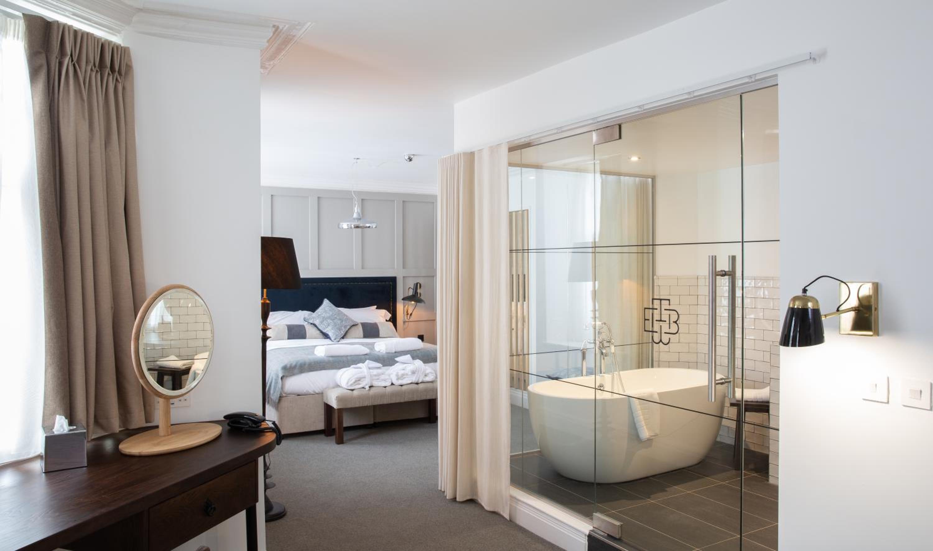 King Suite photo 1