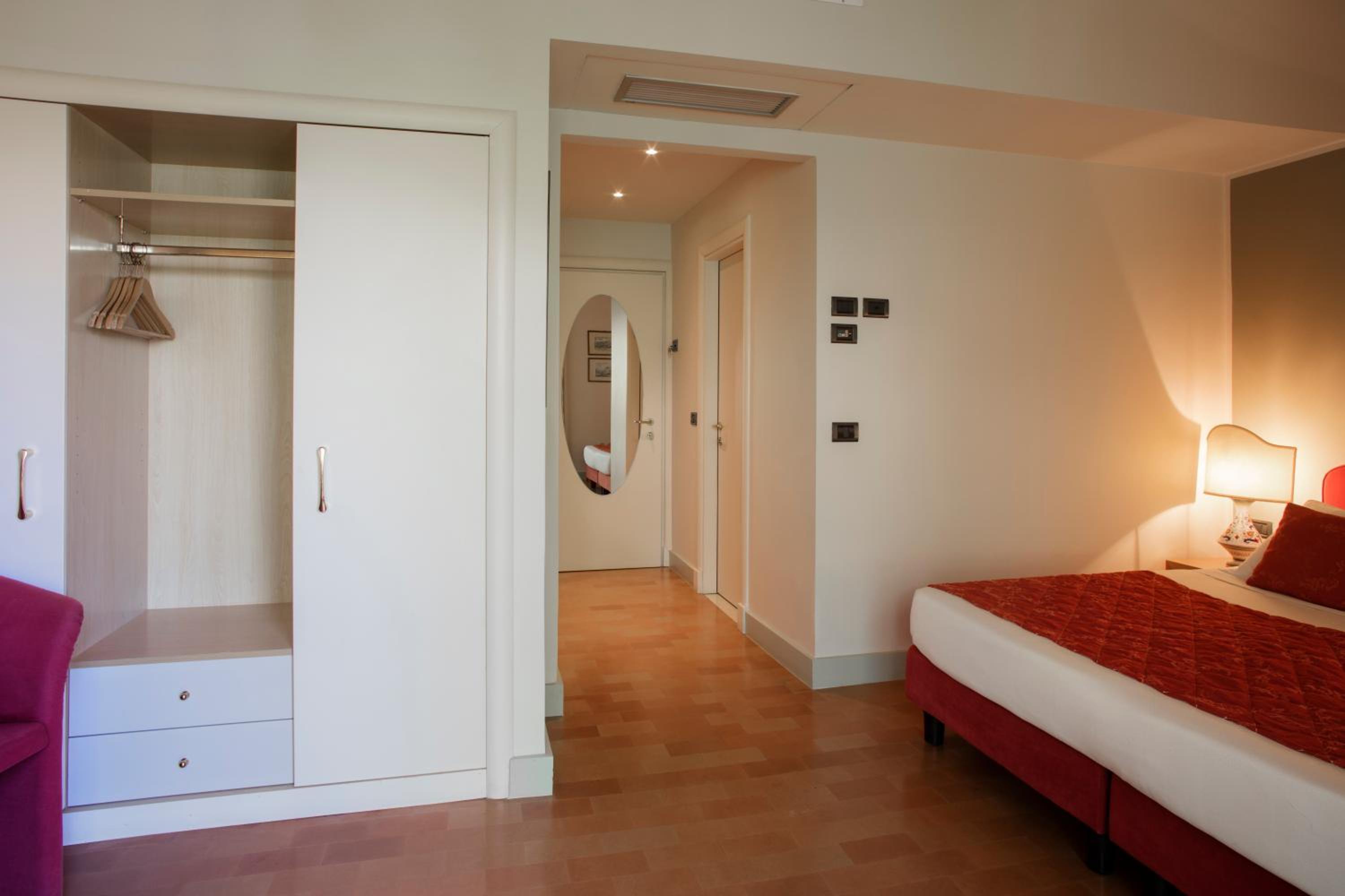 Comfort Double or Twin Room