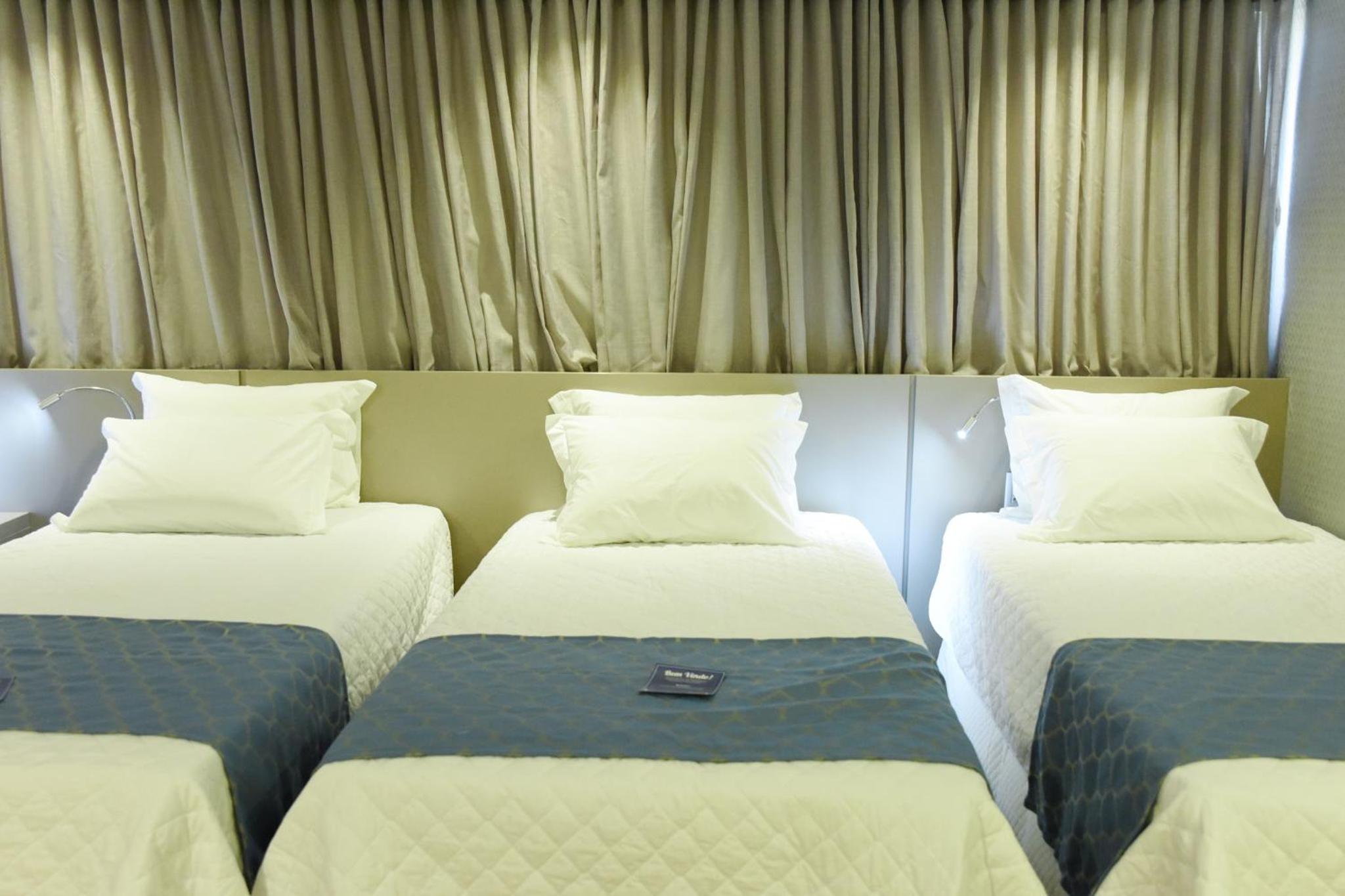 Luxury Triple Room photo 2