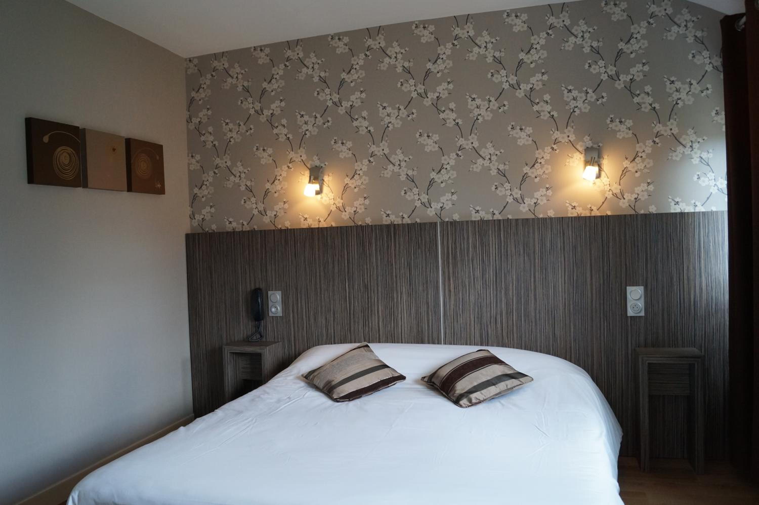 Classic Double Room - Photo 6