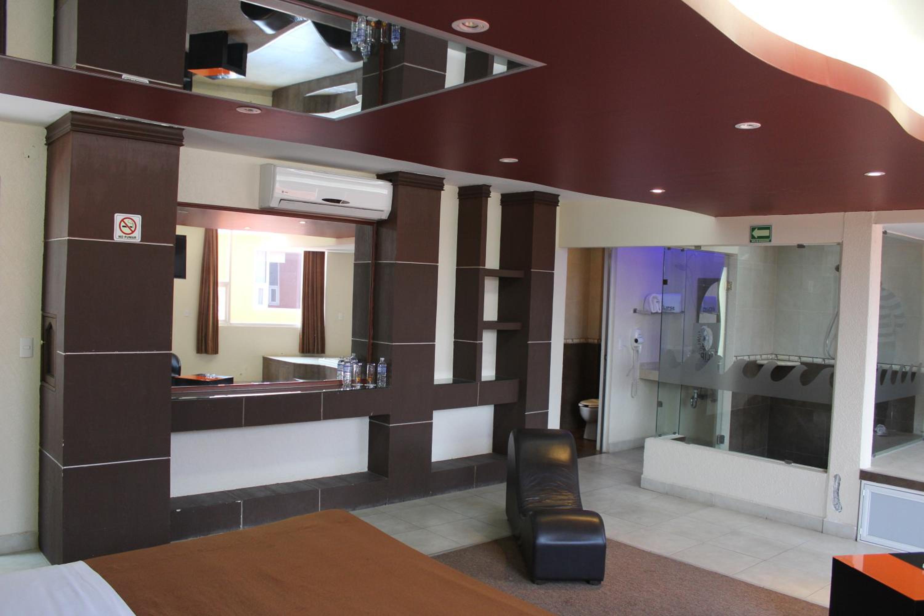 Standard Suite photo 3