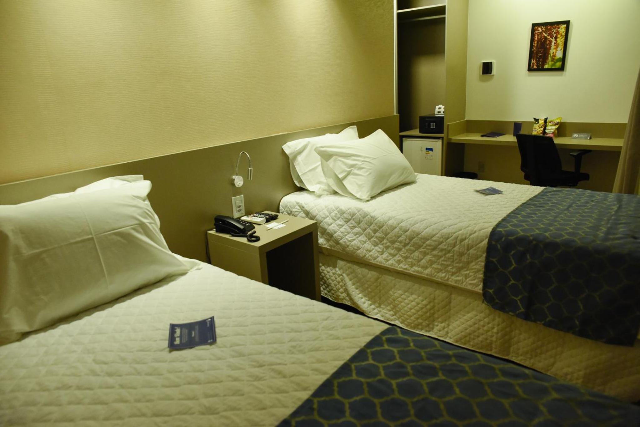 Deluxe Twin Room photo 1