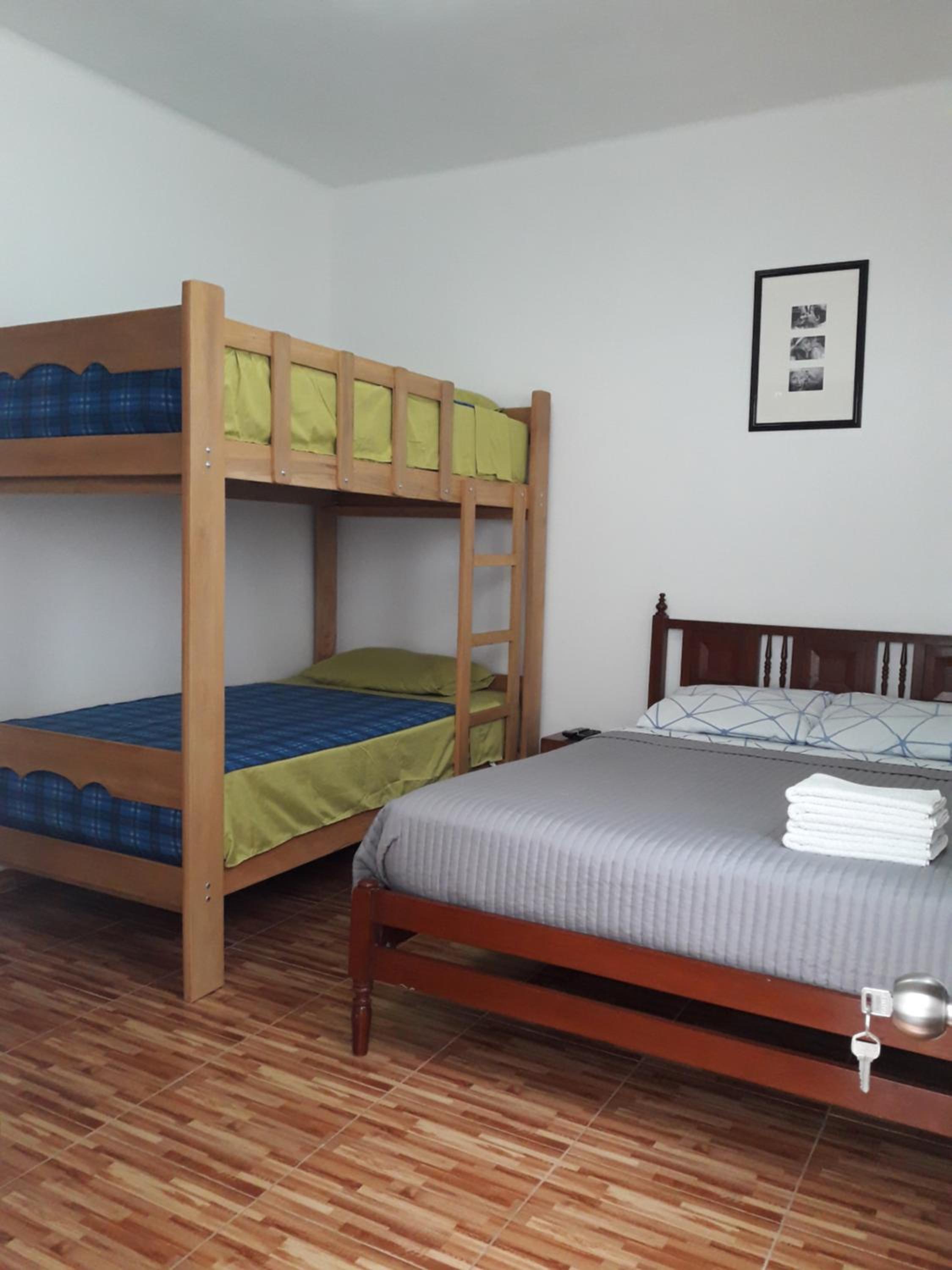 Quadruple Room with Private Bathroom