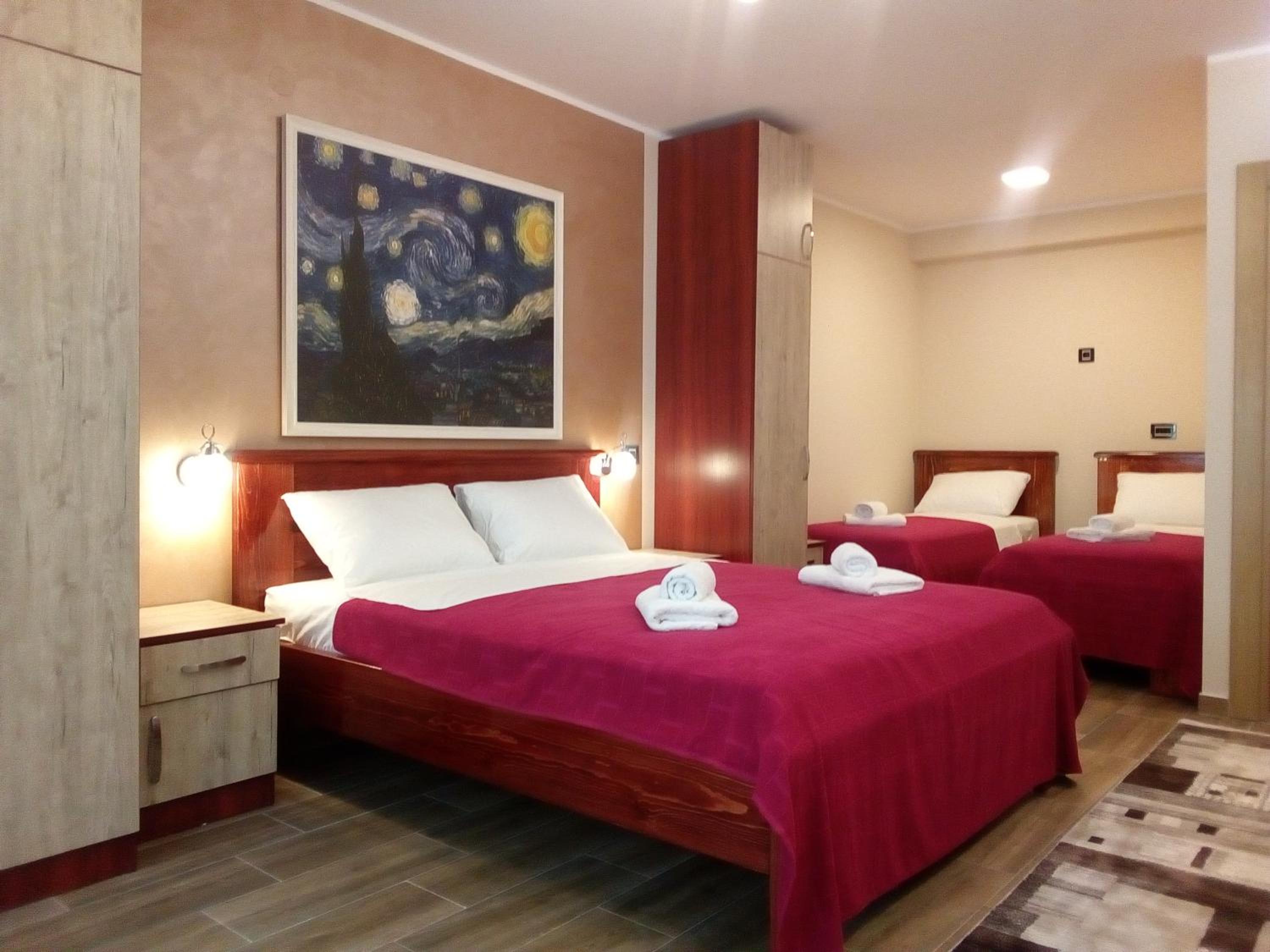 Classic Quadruple Room photo 3