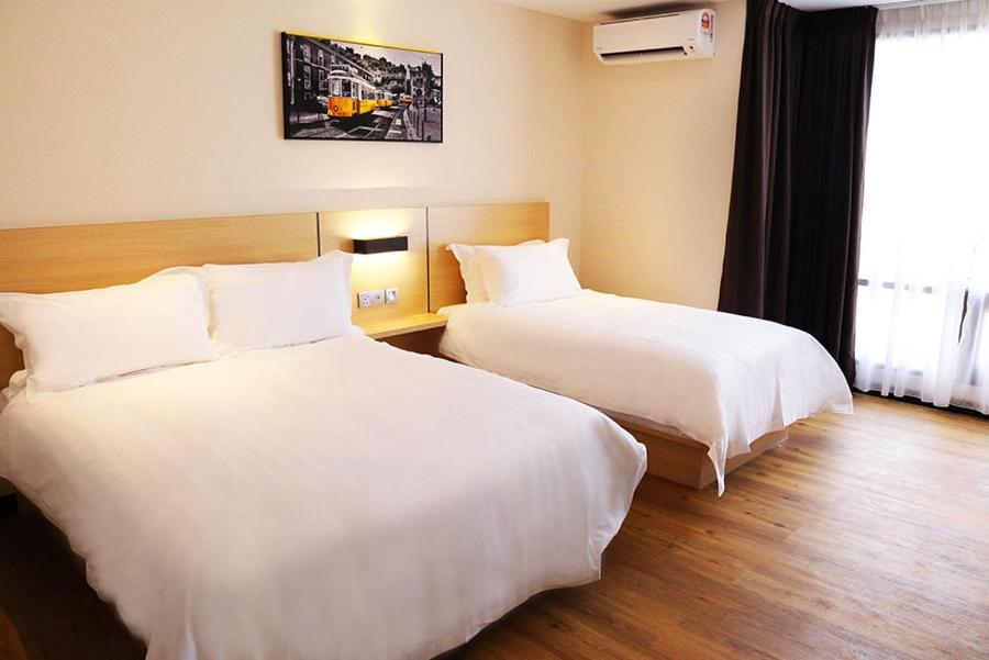 Triple Room - Photo 2