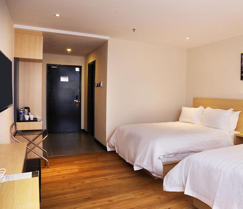 Triple Room - Photo 1