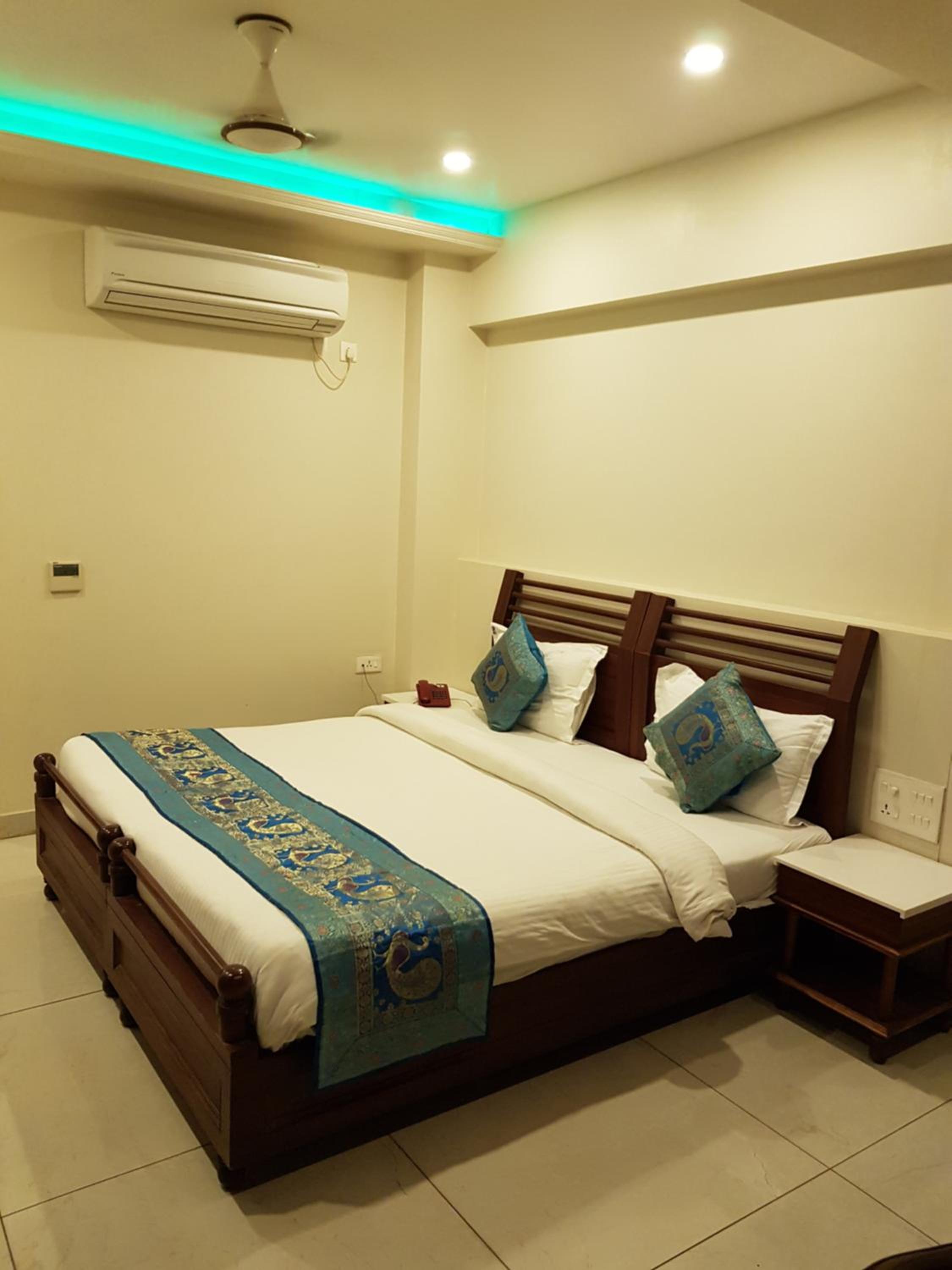 Superior Double Room with River View - Photo 5