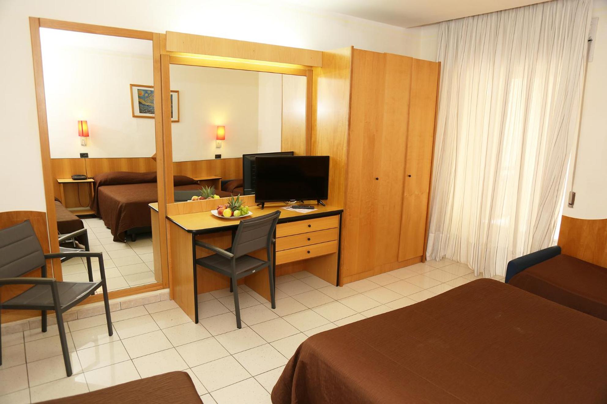 Triple Room photo 3