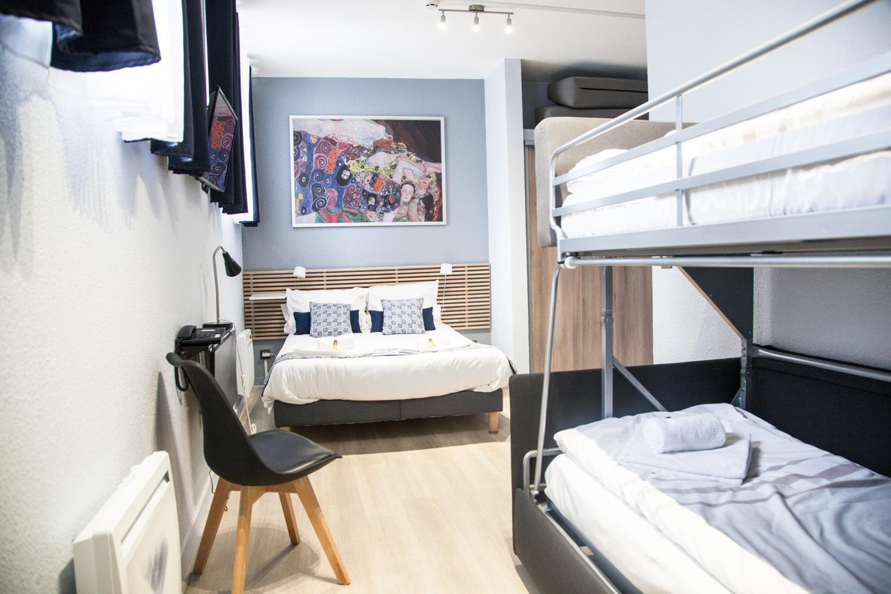 Standard Quadruple Room