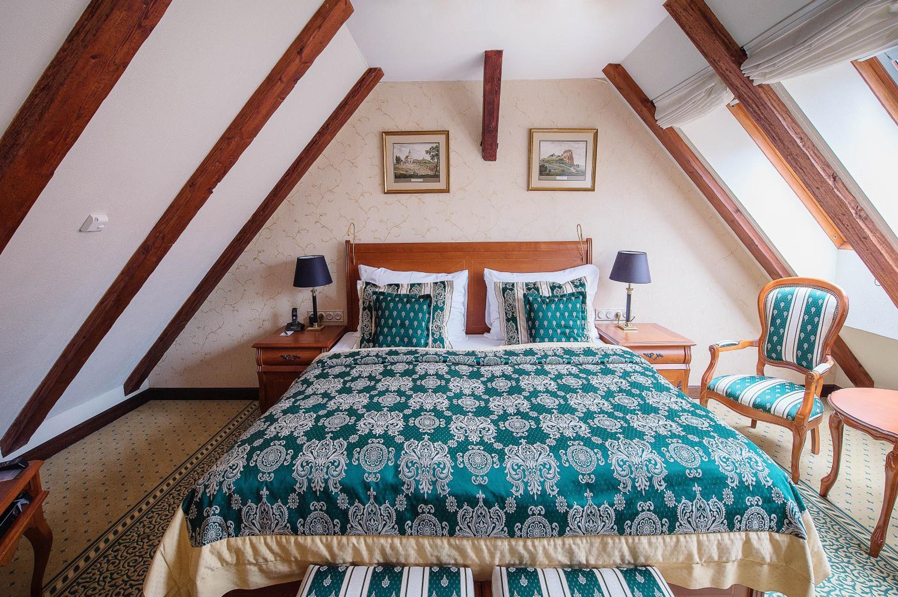 Romantic Suite - Photo 8