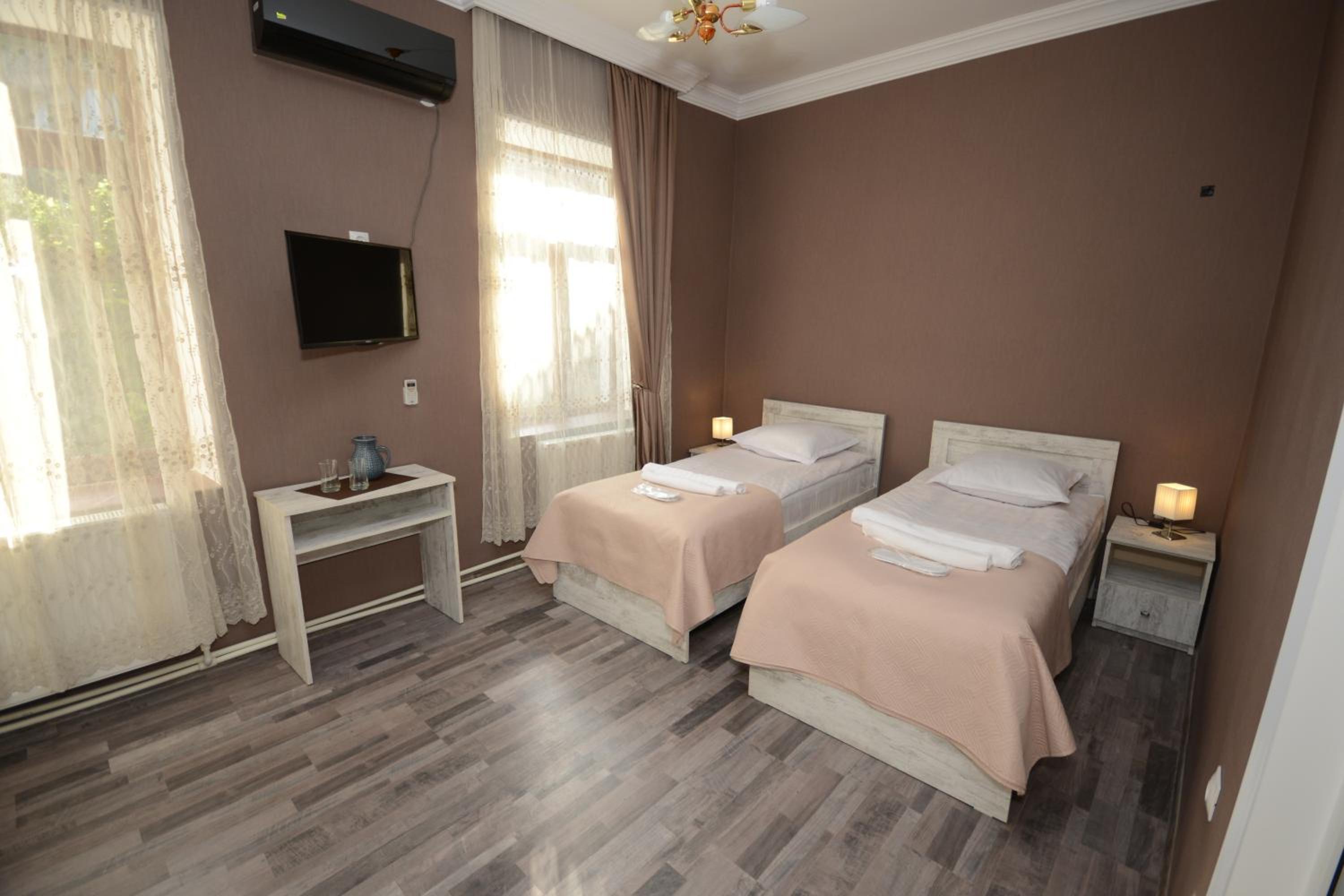 Twin Room with Garden View photo 1