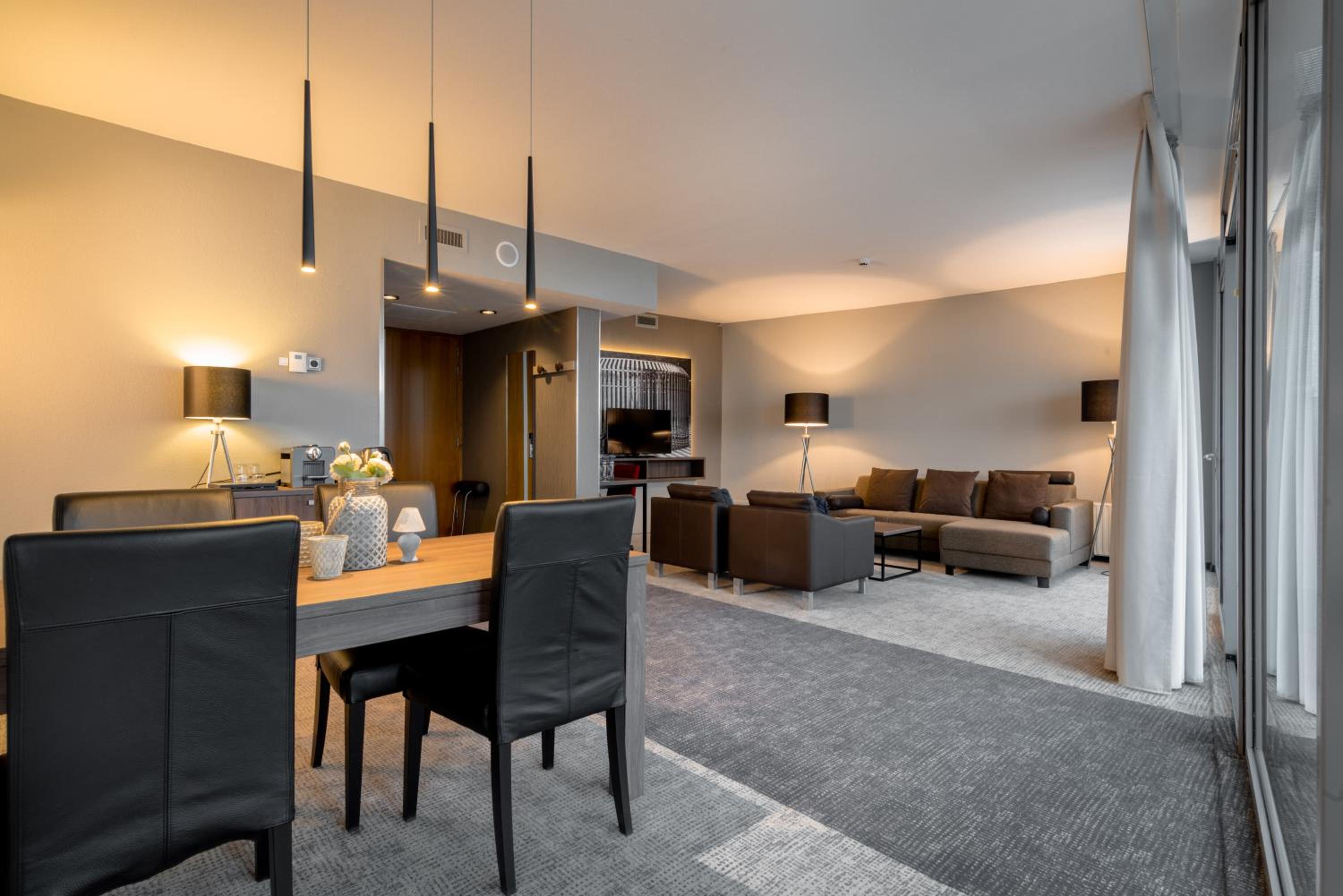 Presidential Suite photo 3