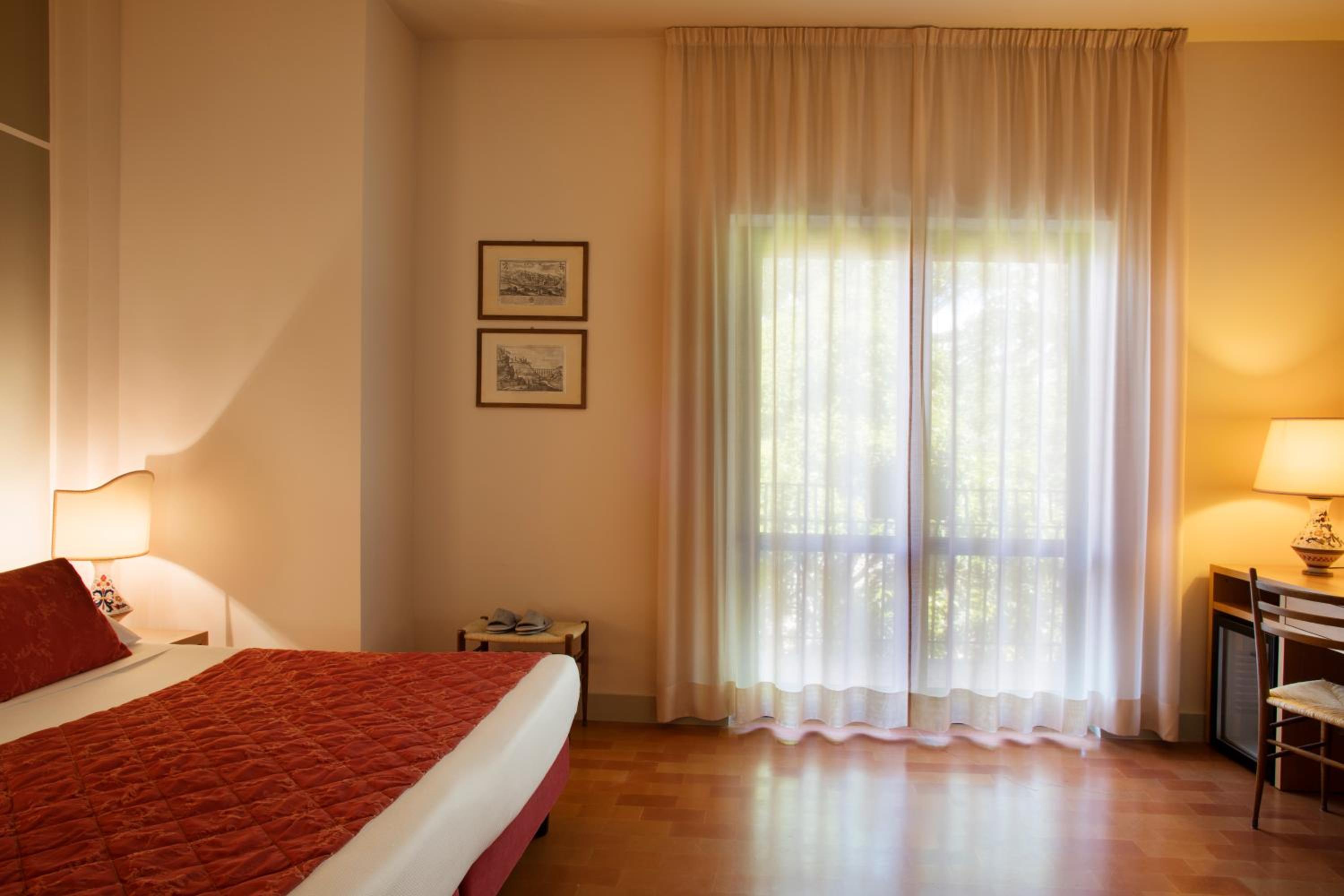 Comfort Double or Twin Room photo 3