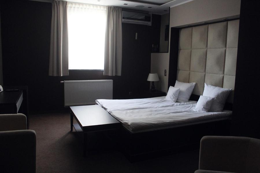 Deluxe Double Room - Photo 2