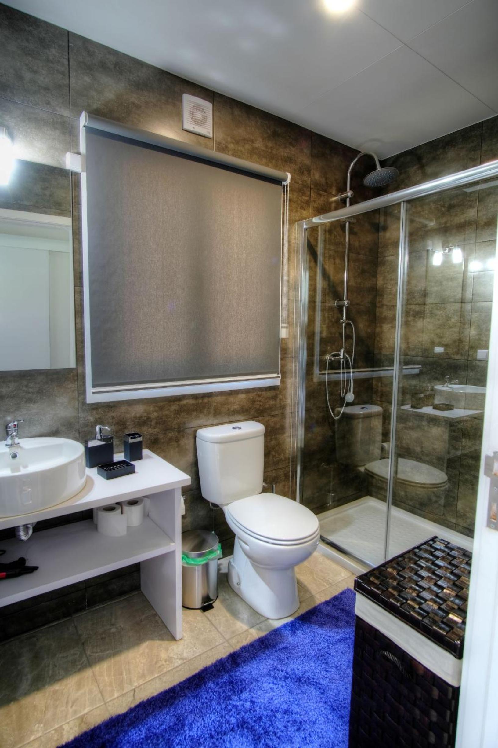 Mobile Home photo 3