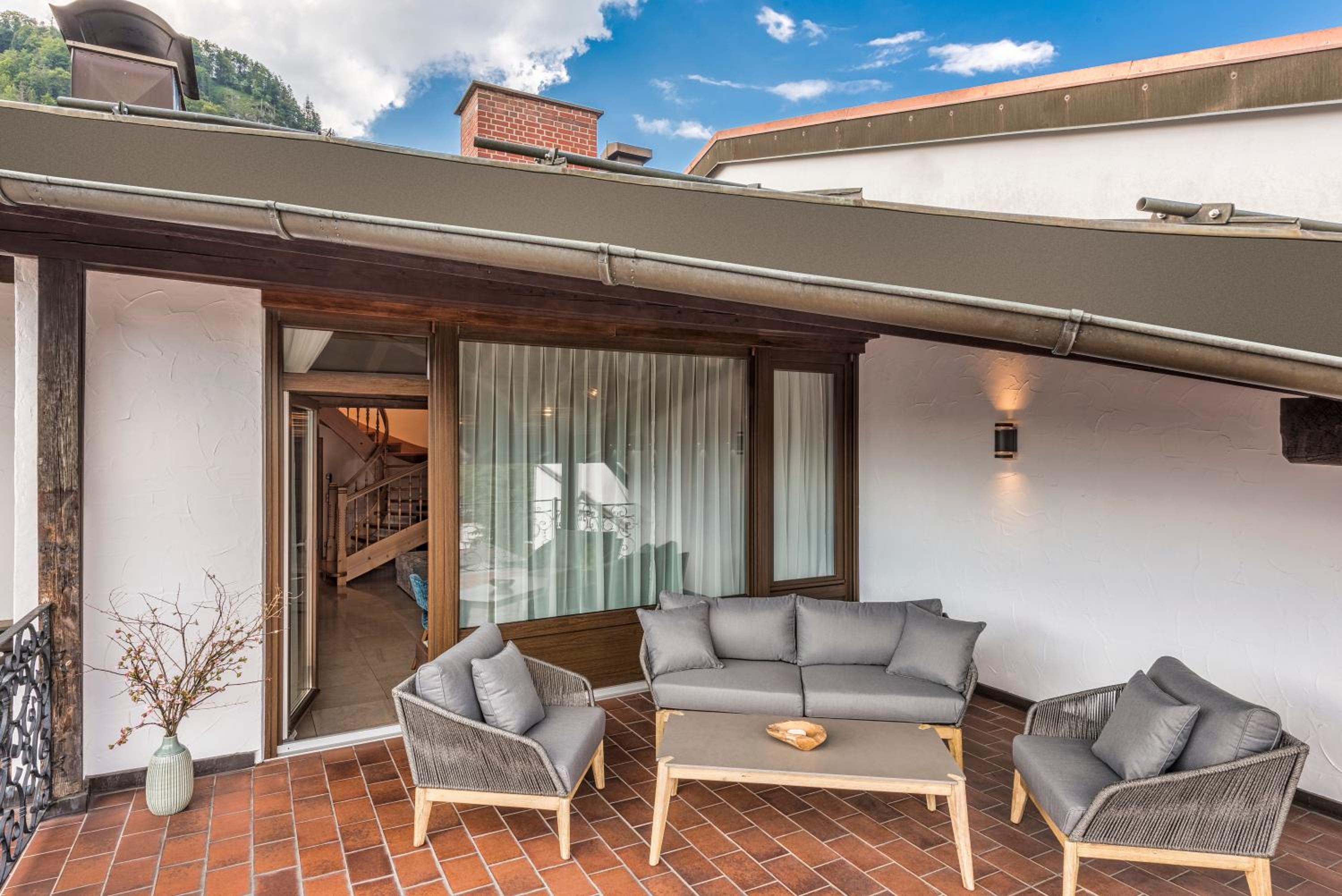 Suite with Mountain View - Photo 2