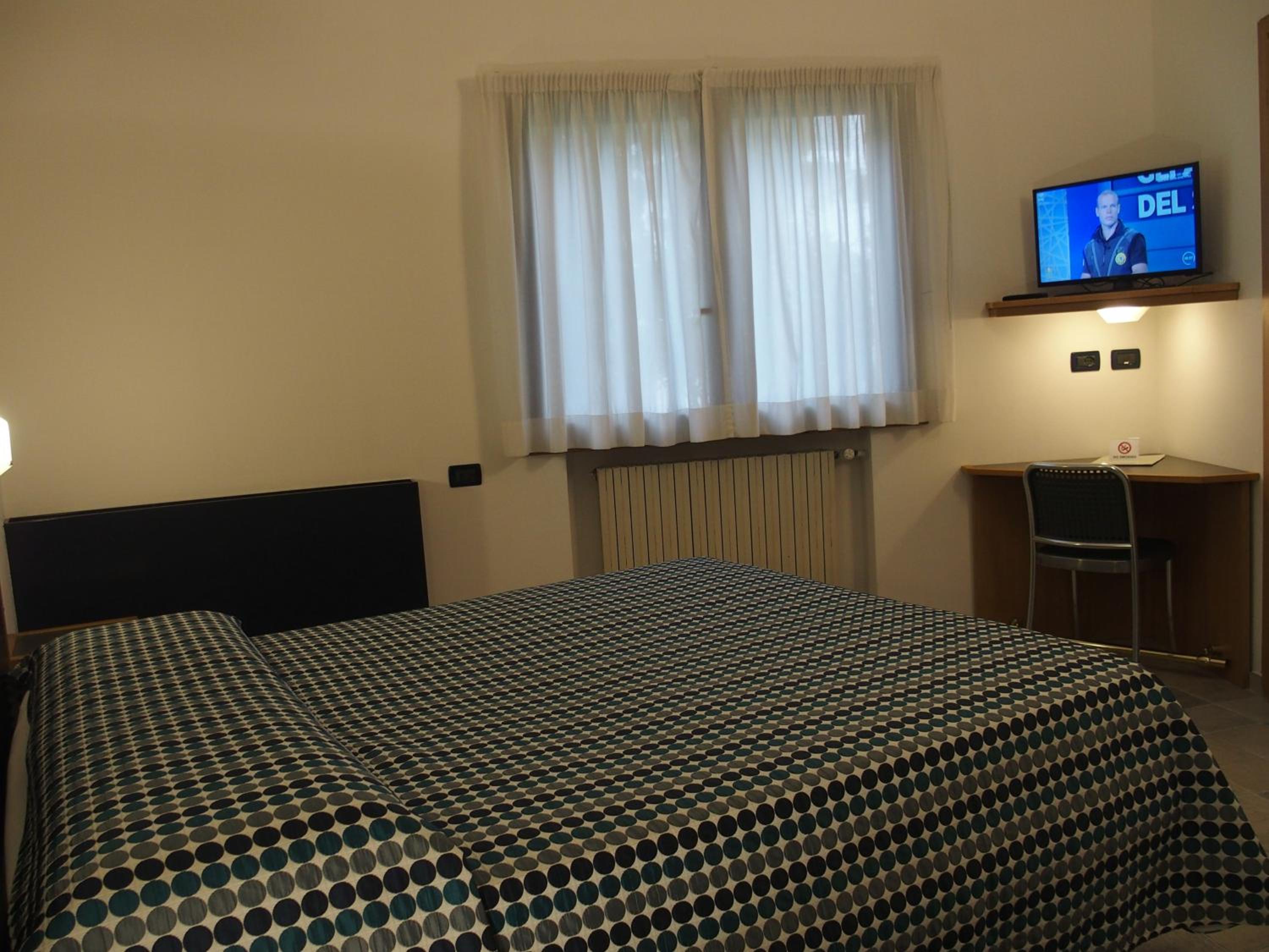 Double Room - Photo 17