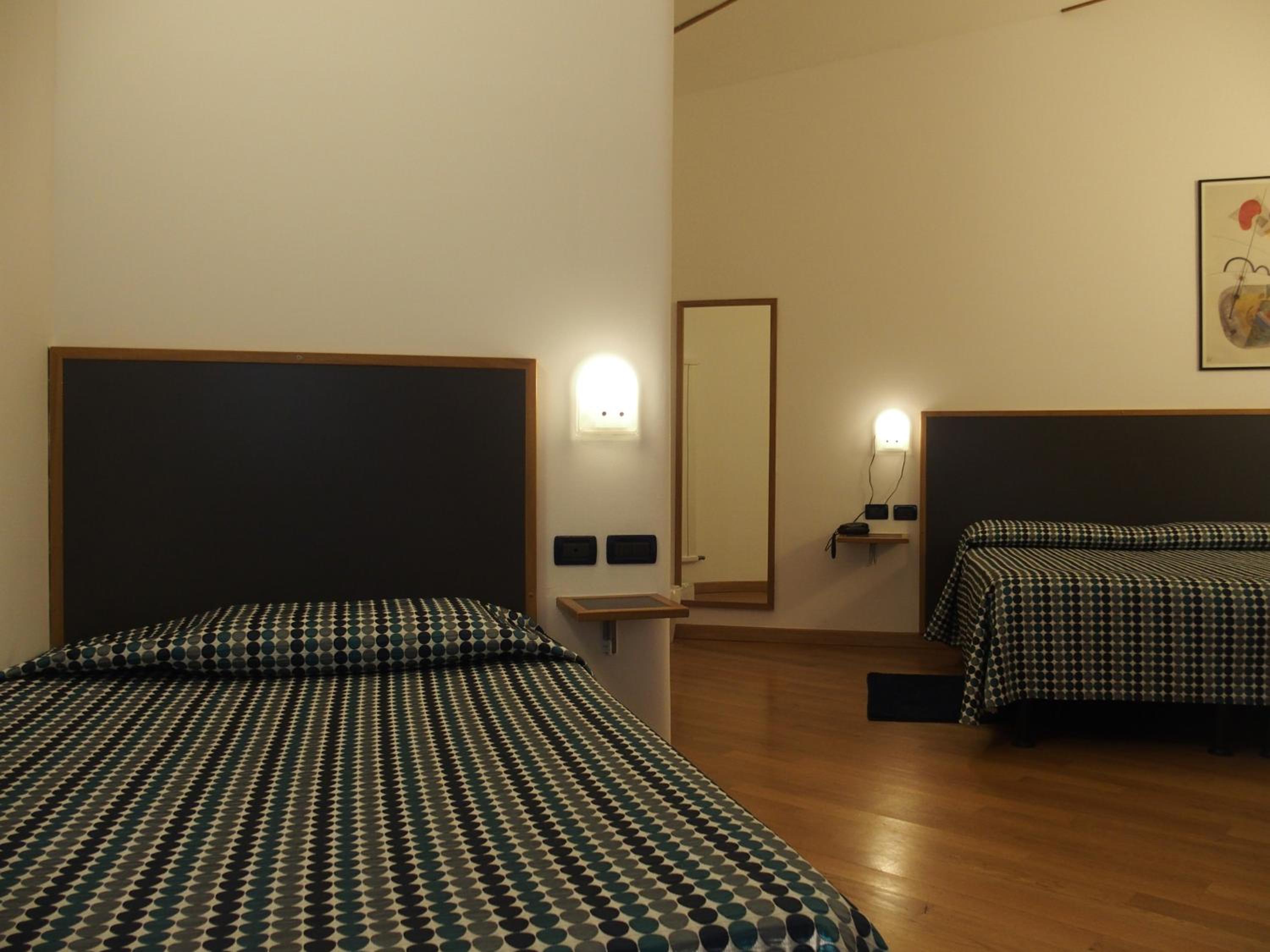 Triple Room - Photo 1