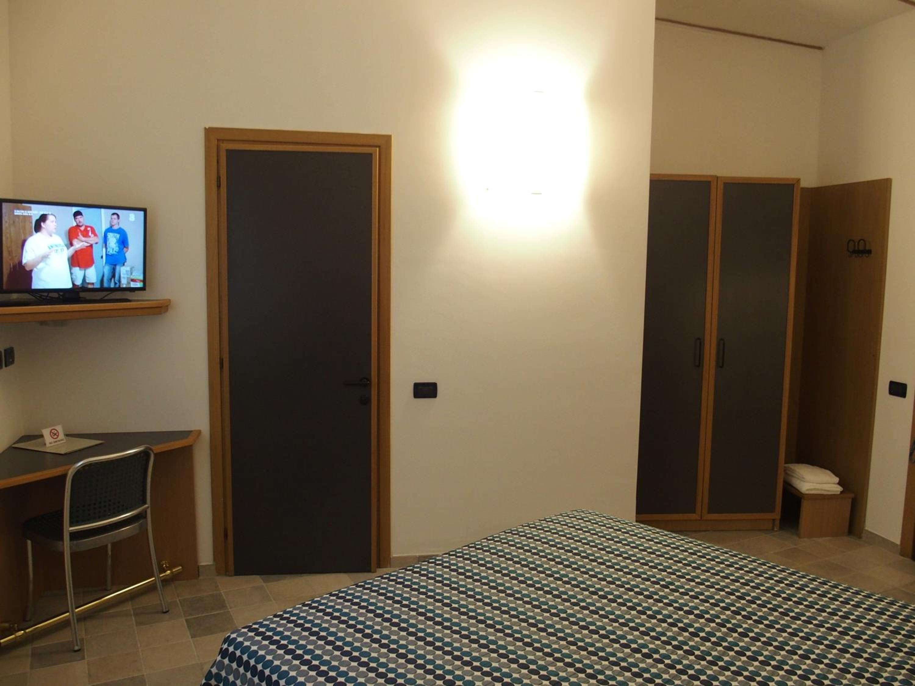 Double Room - Photo 29