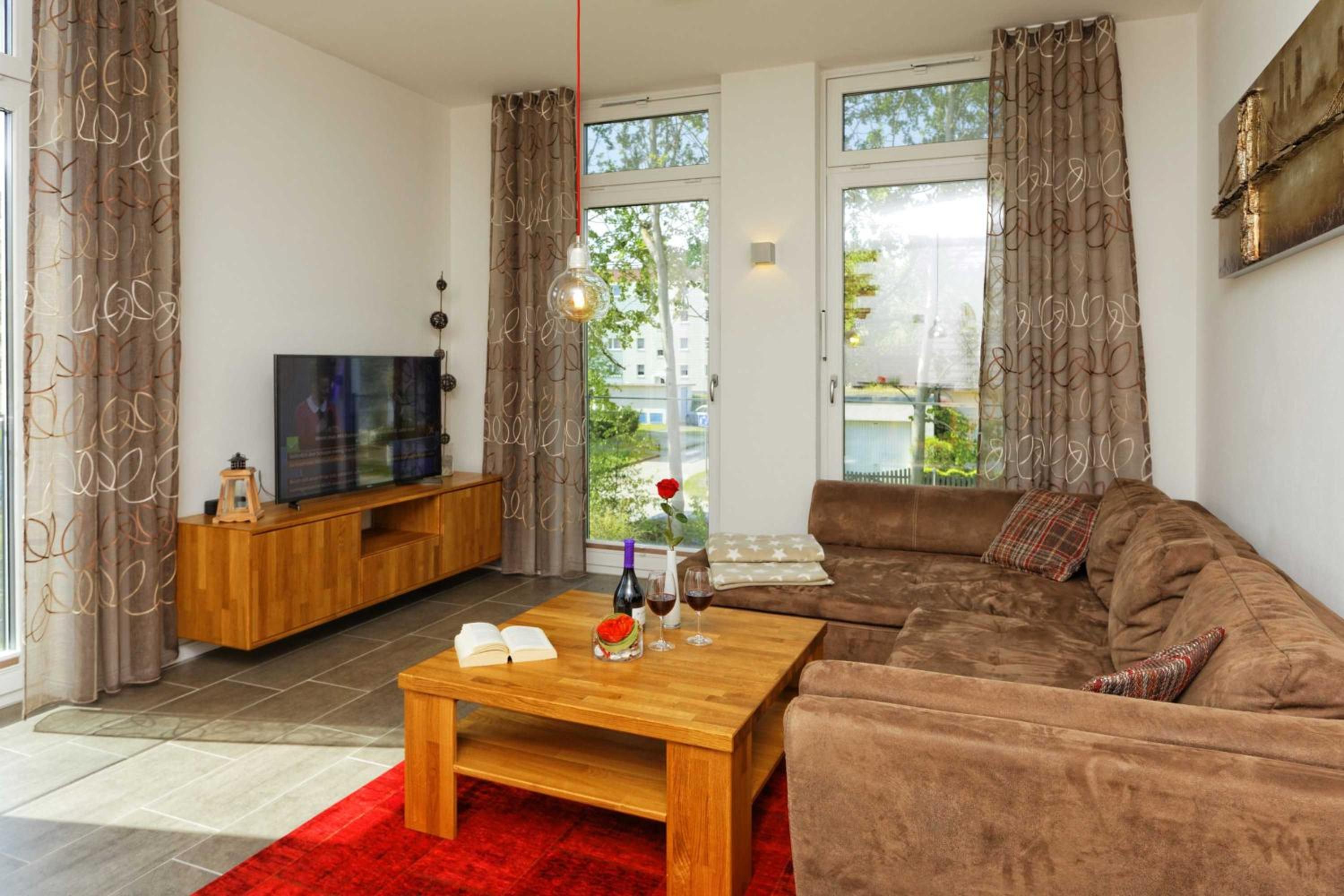 Apartment With Balcony photo 1