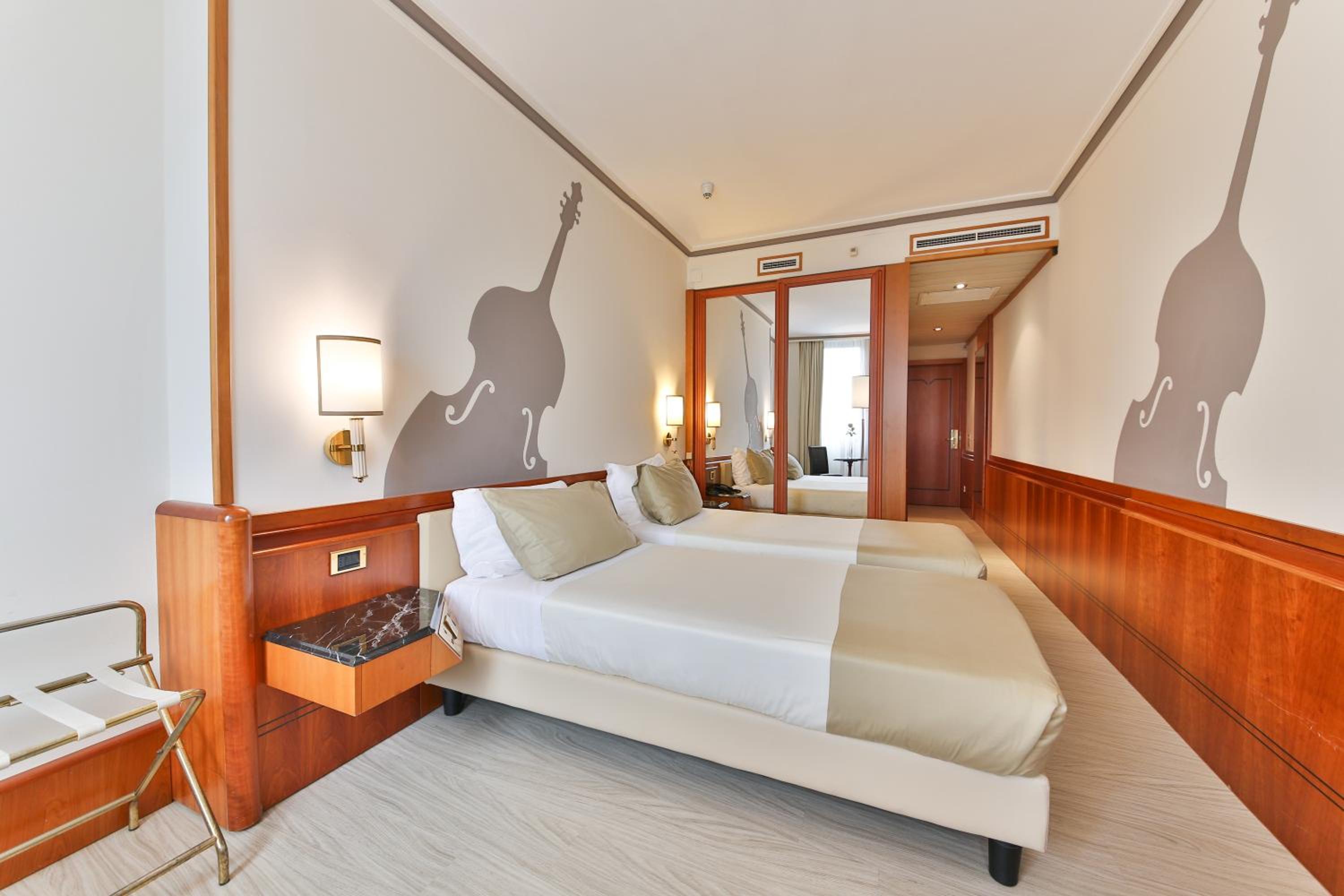 Twin Room photo 1