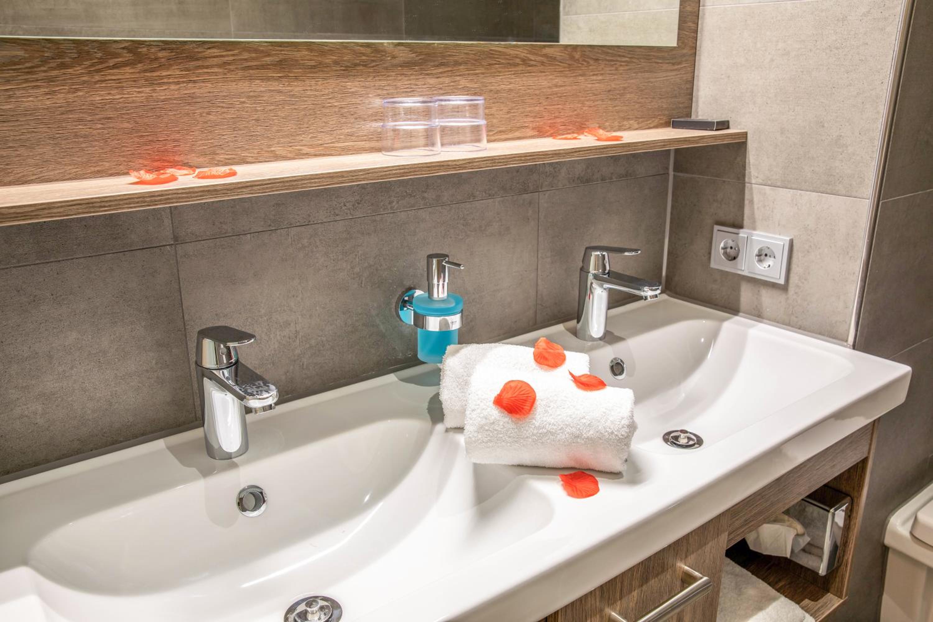 Junior Suite - Photo 3