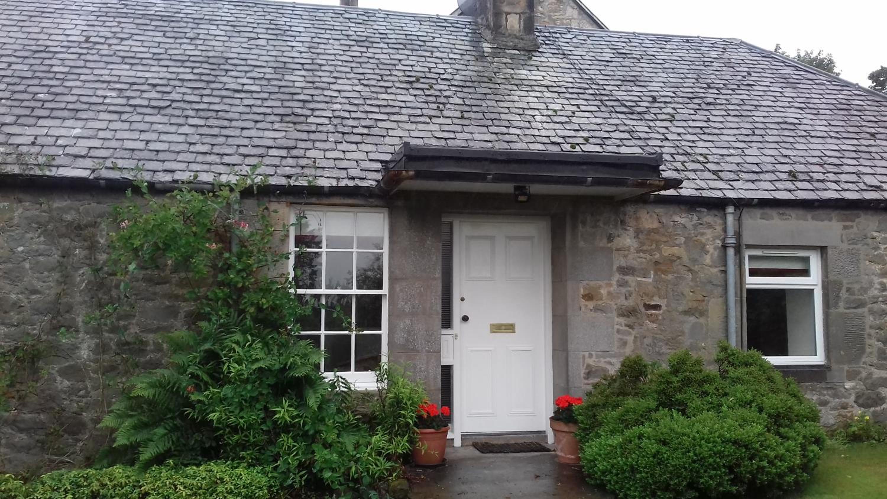 Cottage photo 2