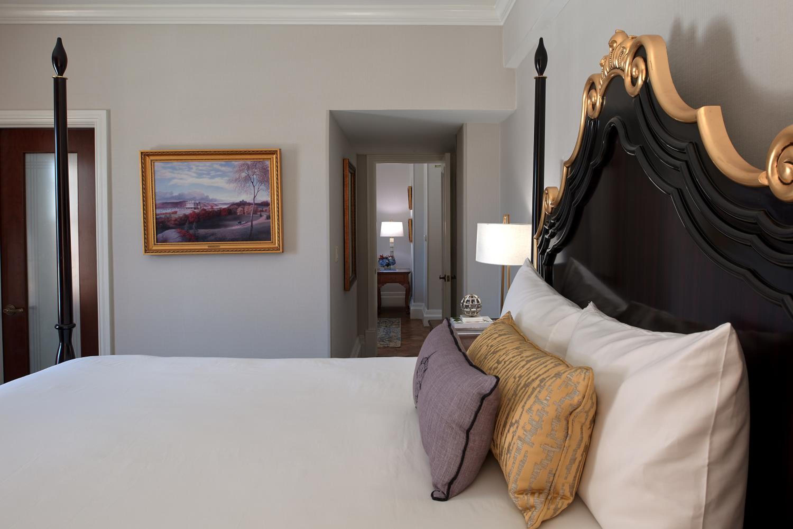 Viking One Bedroom Suite photo 2