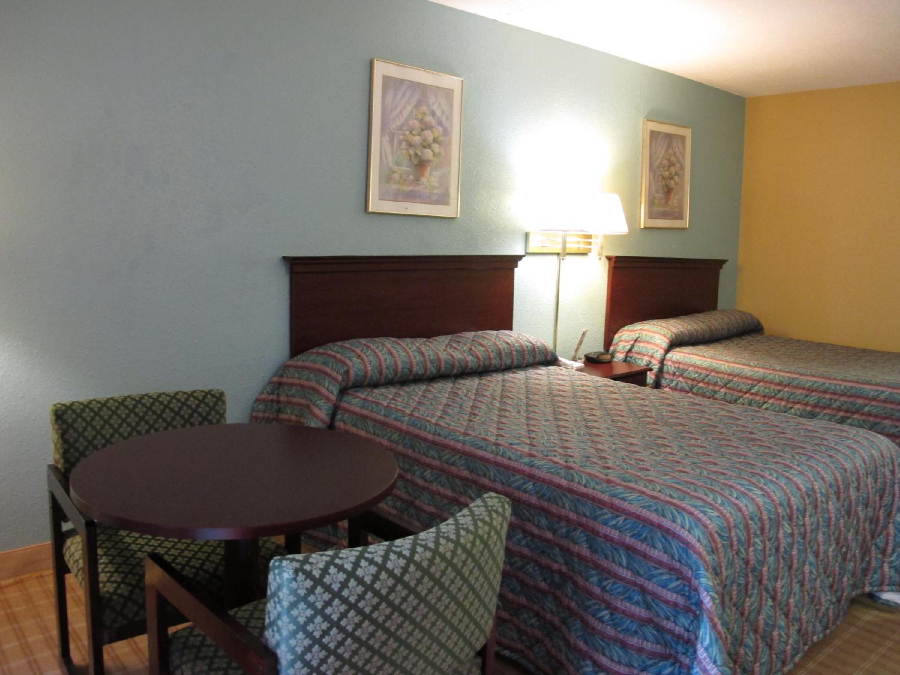 Double Room with Two Double Beds - Smoking