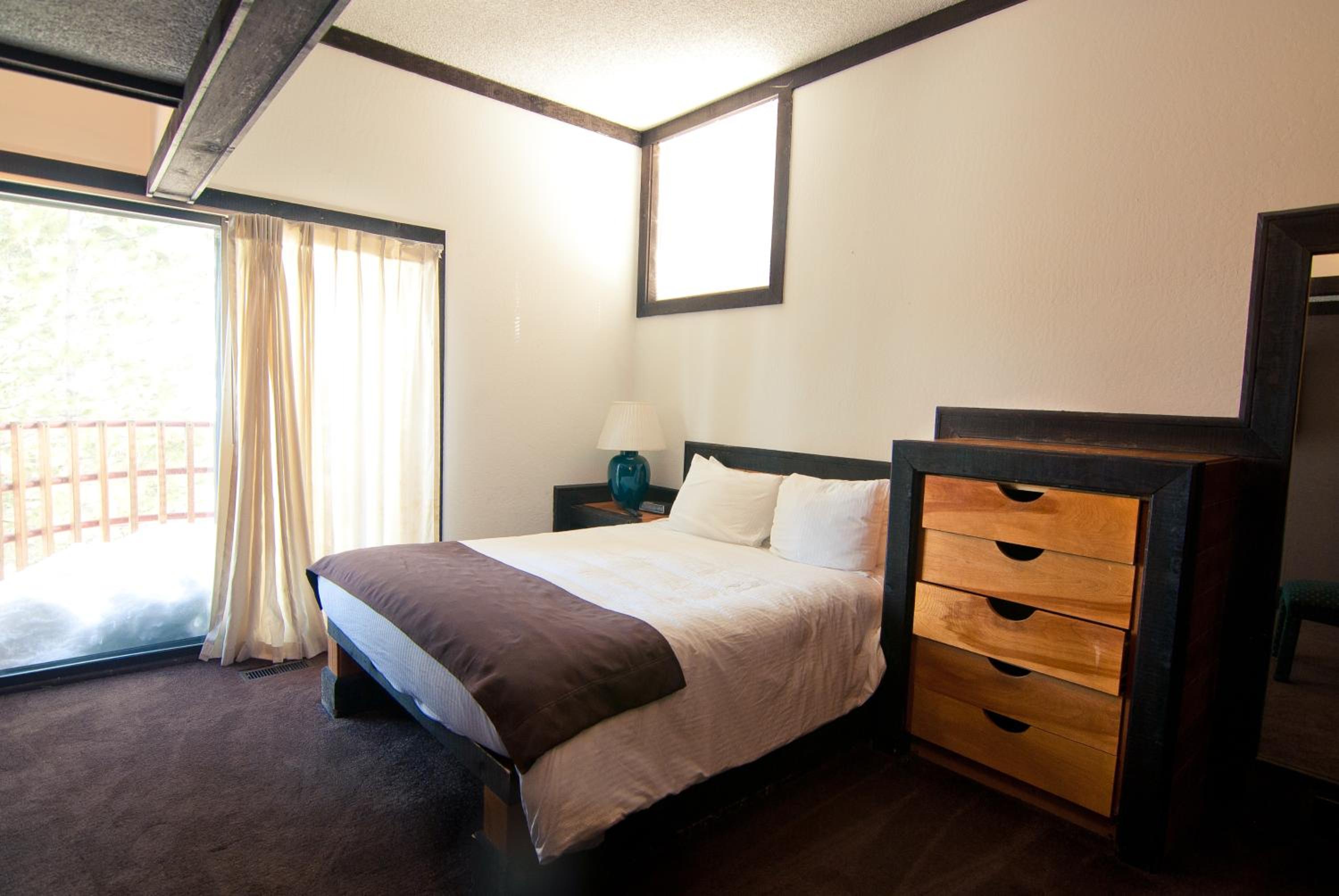 2 bedroom standard twin condo
