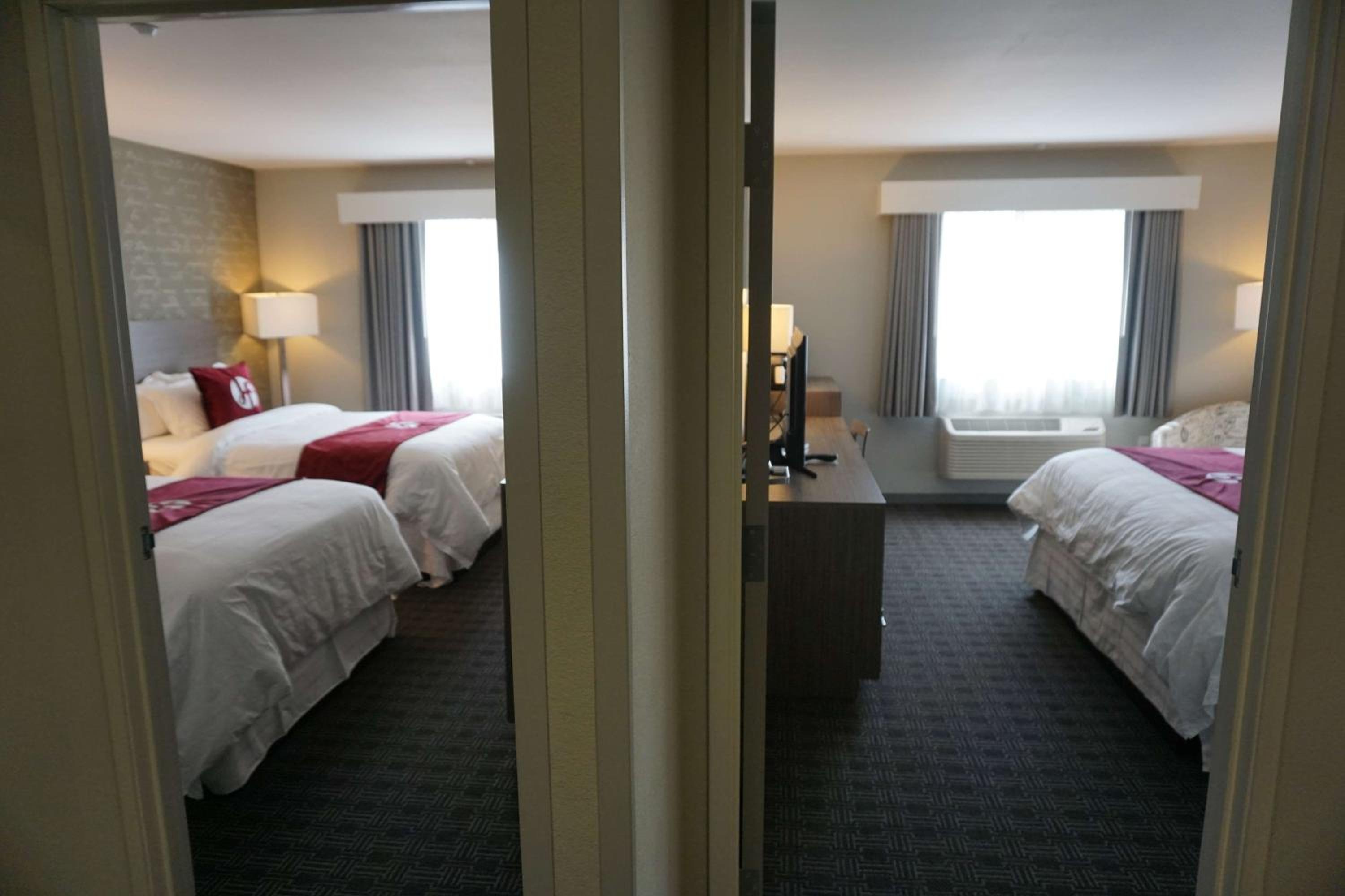 Two-Bedroom Suite with One King Bed and Two Double Beds - Non-Smoking photo 1