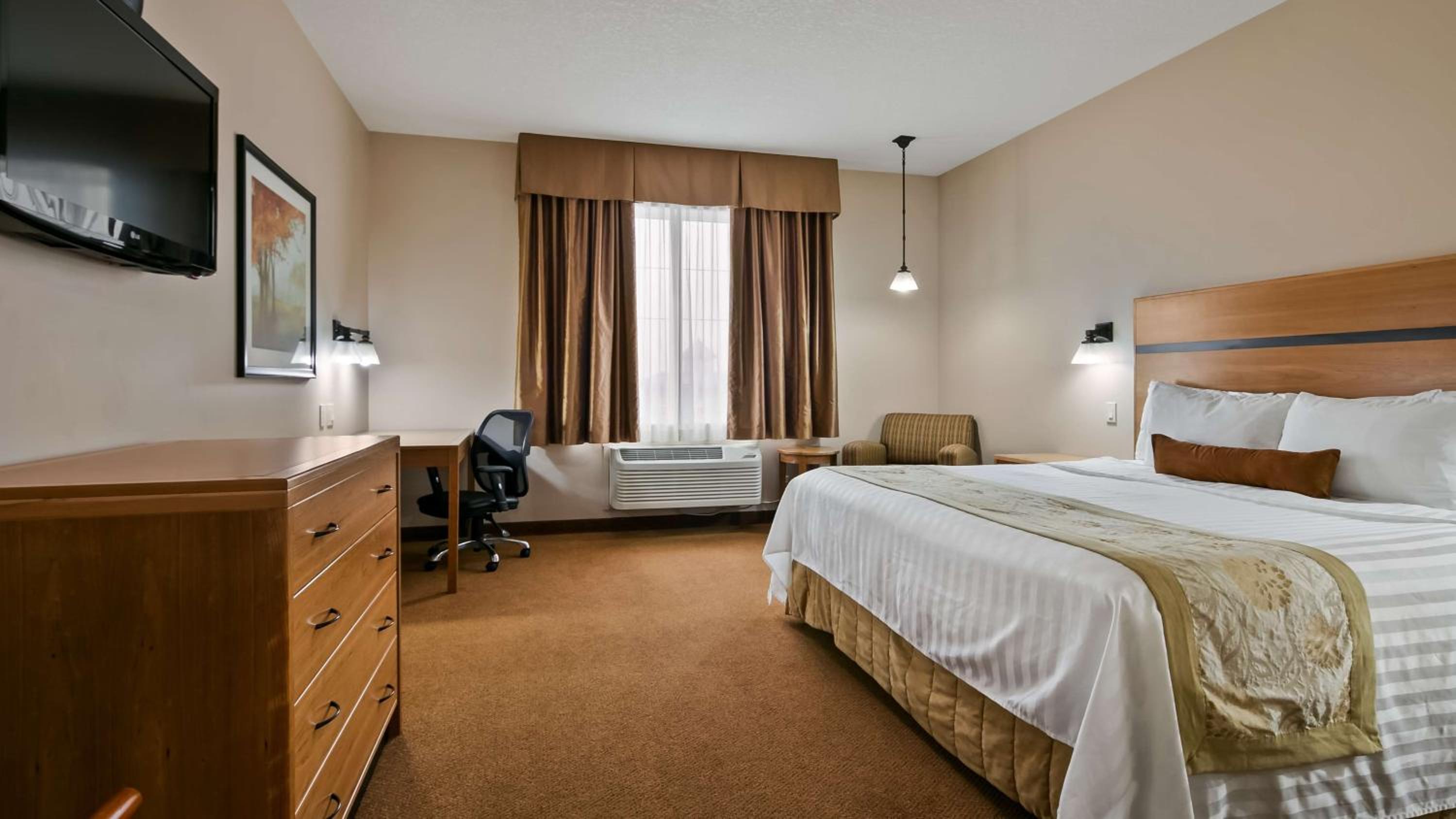 King Room - Lake View
